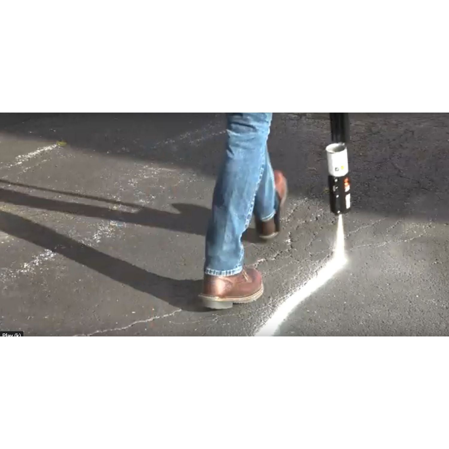 Industrial Choice White M1800 Marking Paint Spray - Aerosol - High Visibility Yellow - 1.06 lb - 12 / Carton