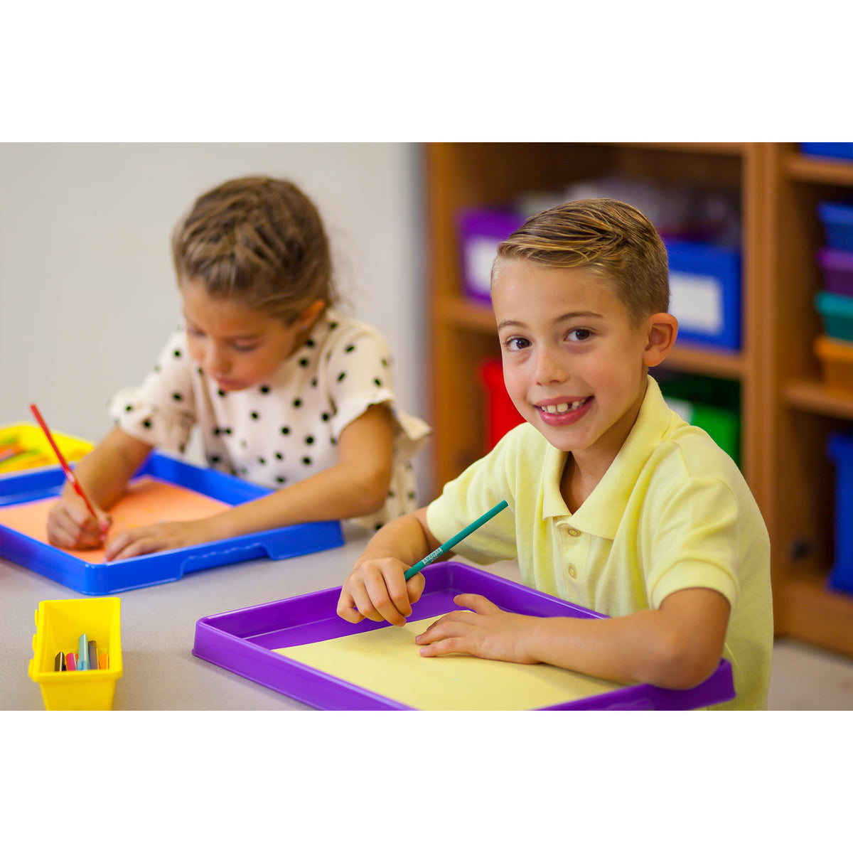 ACTIVITY TRAY YELLOW