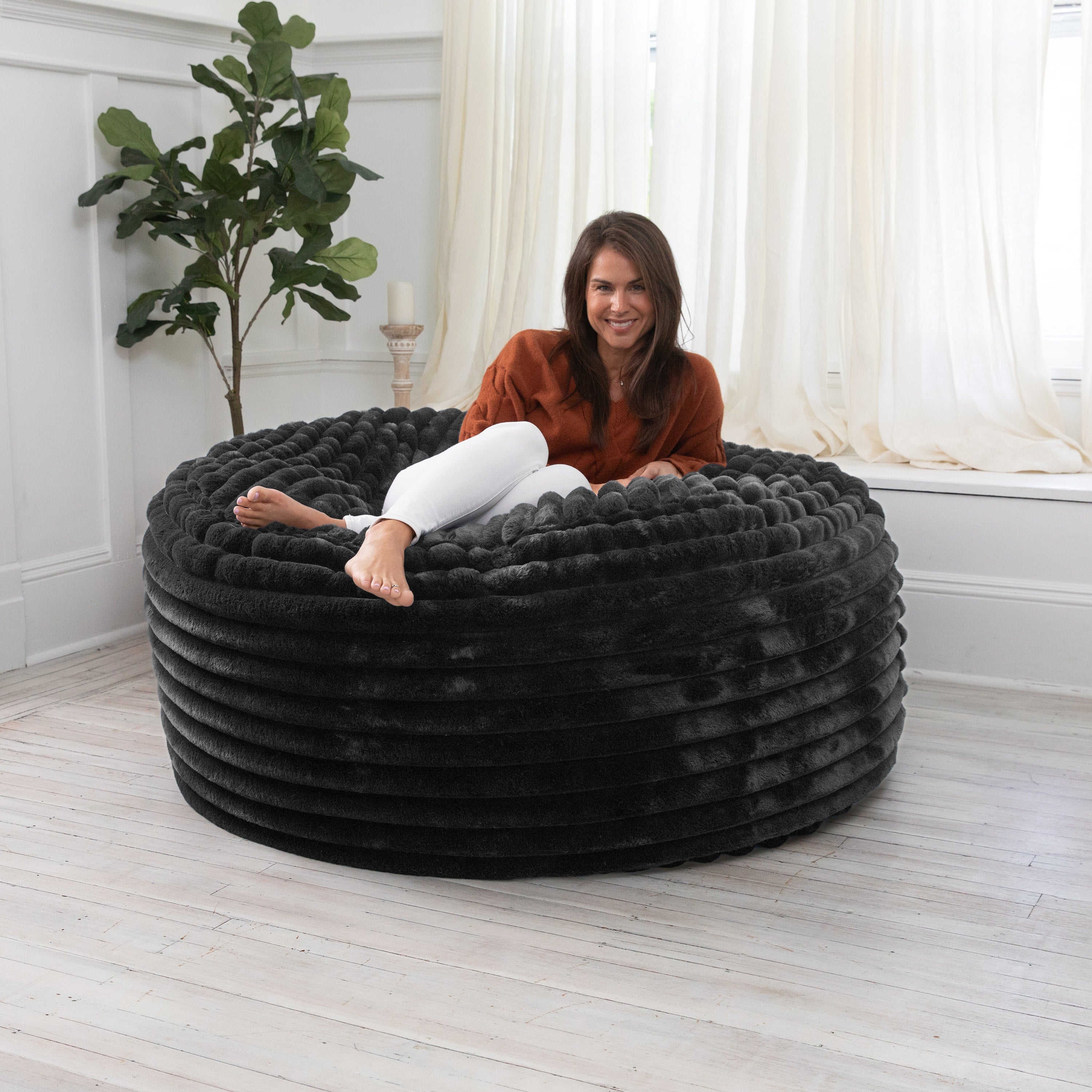 Jaxx 5 Foot Saxx Bean Bag Chair for Adults - Luxe Faux Fur, Mondo Black