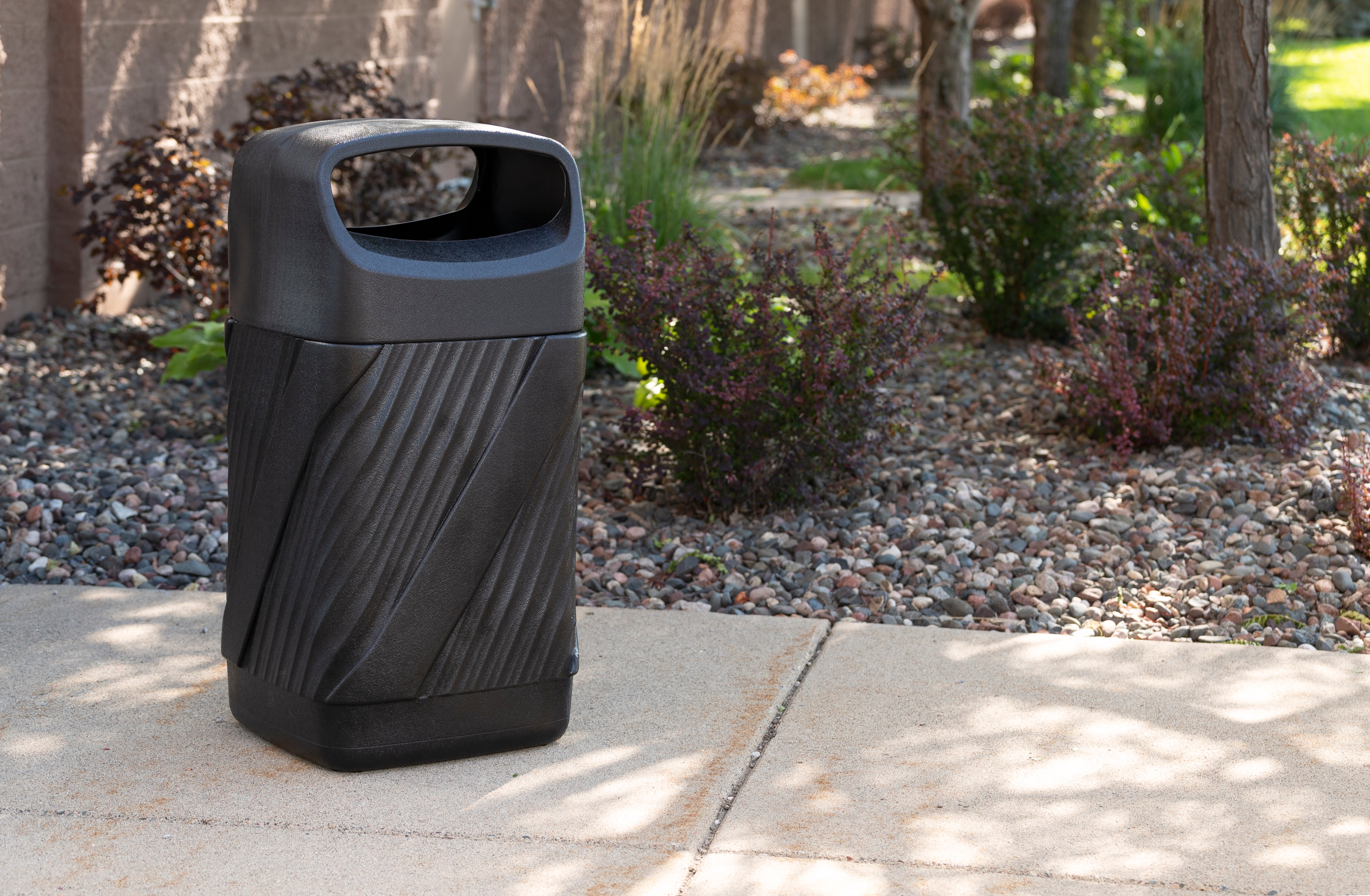 Receptacle Twist Can 38Gal Blk