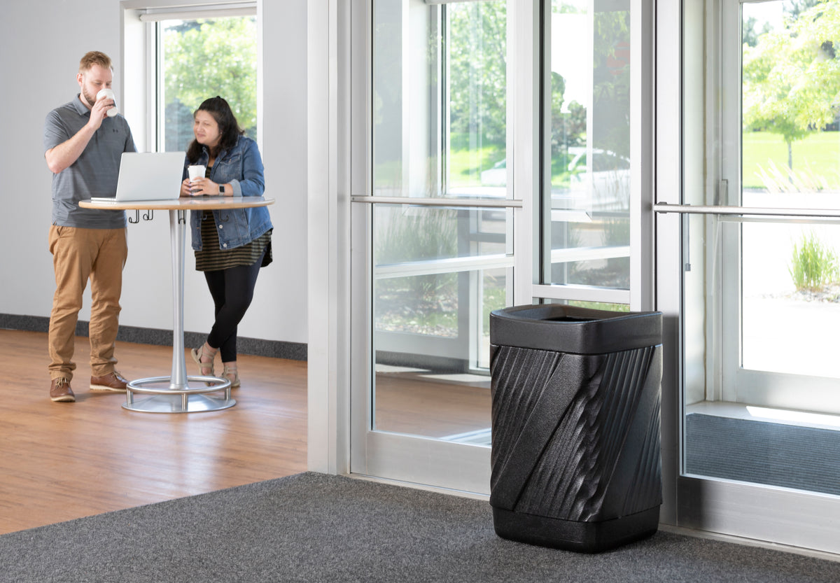 Receptacle Twist Can 38Gal Blk