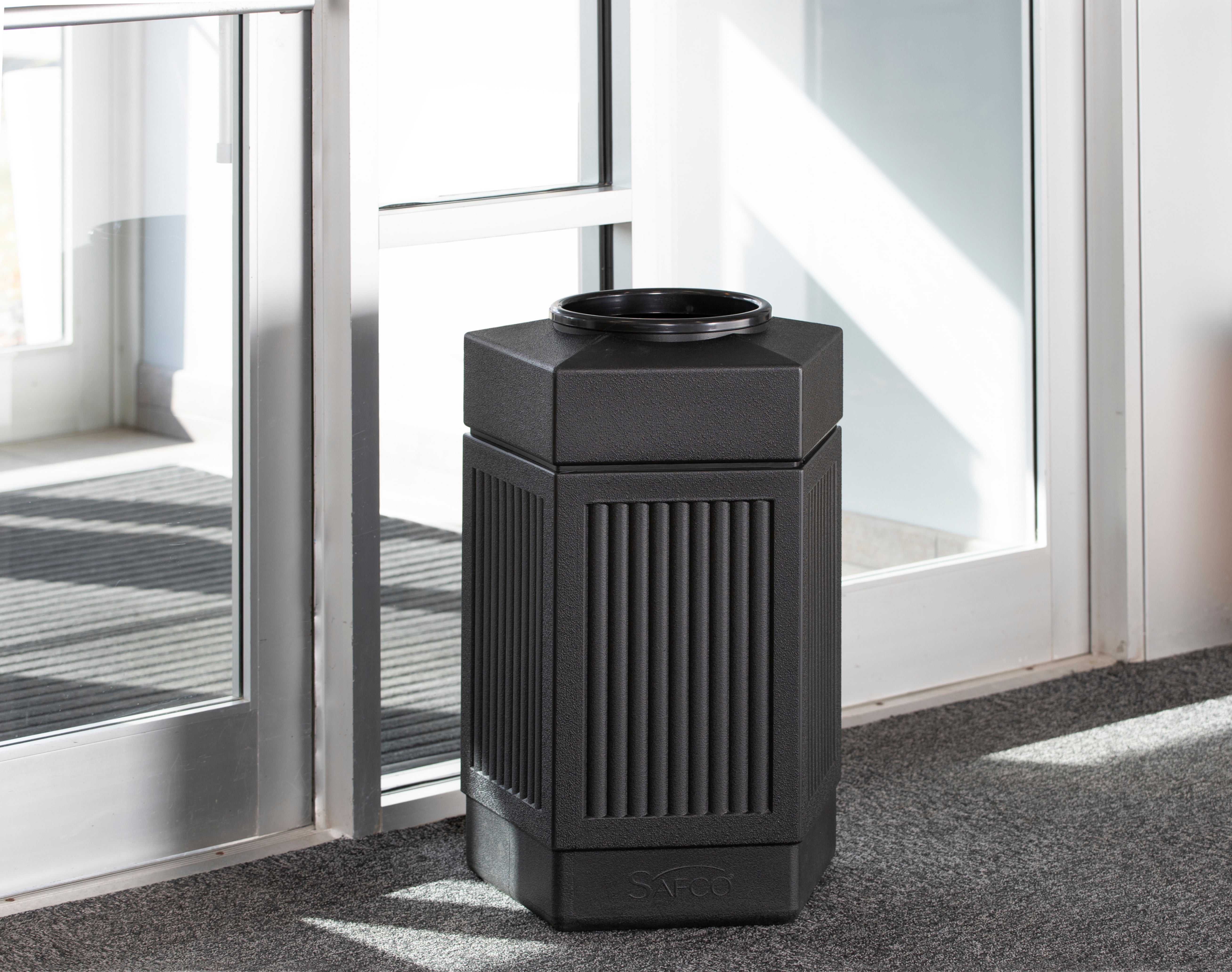 Receptacle P Canmeleon 30Gal