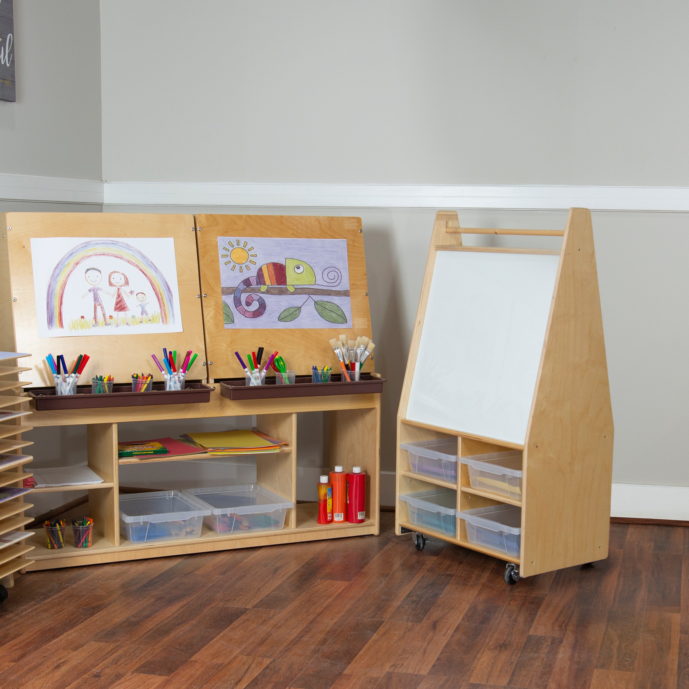 Mobile Magnetic Literacy Center with (4) Translucent Trays