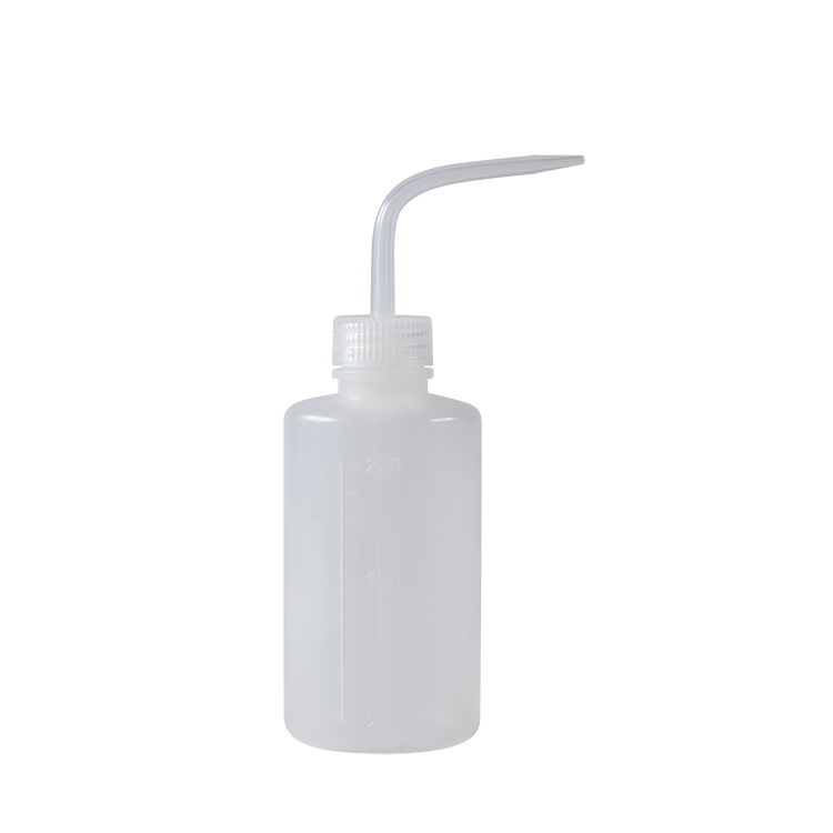 Squirt Bottle 8 oz. - 12 per Case