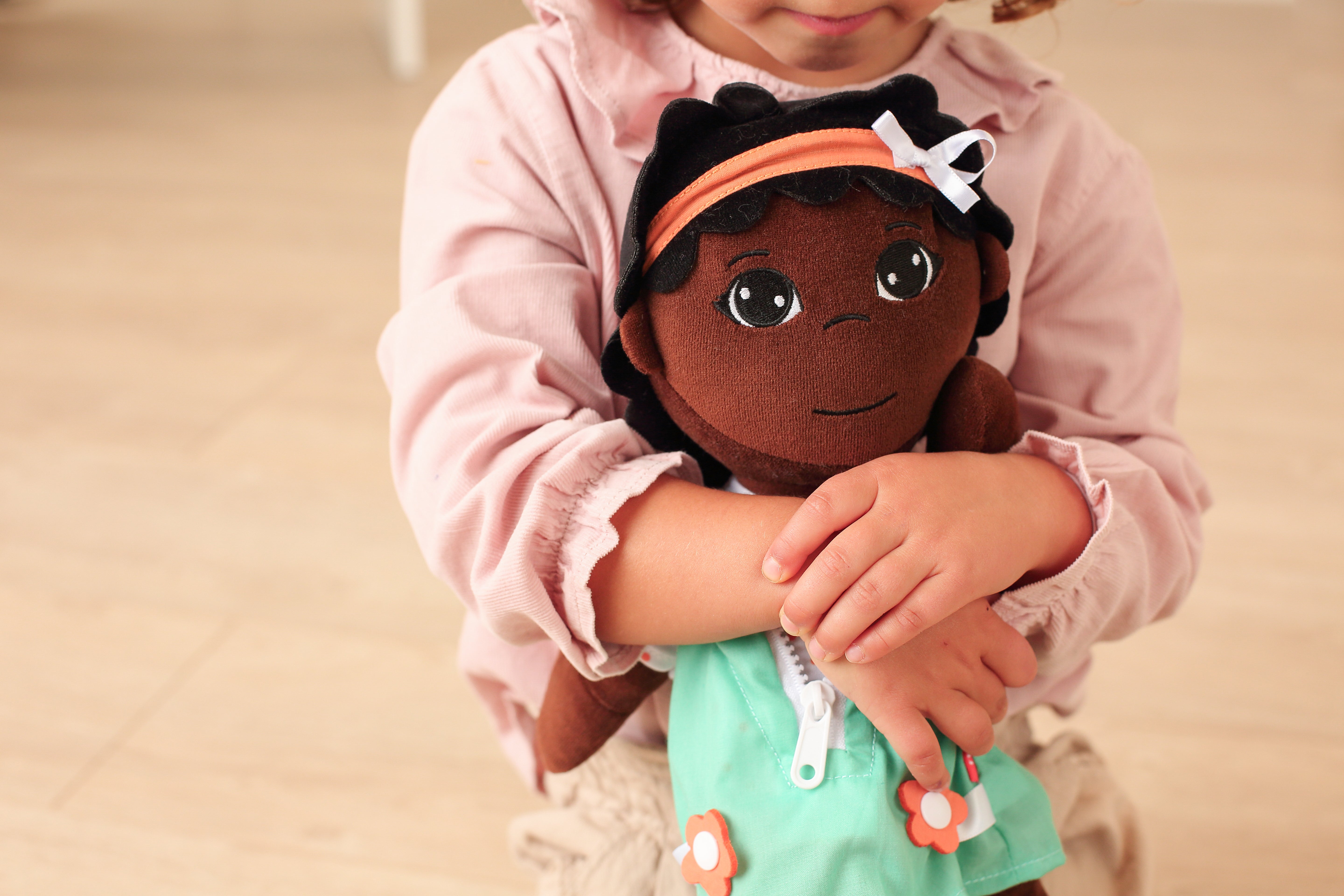 Childcraft Diversity Fastening Dolls