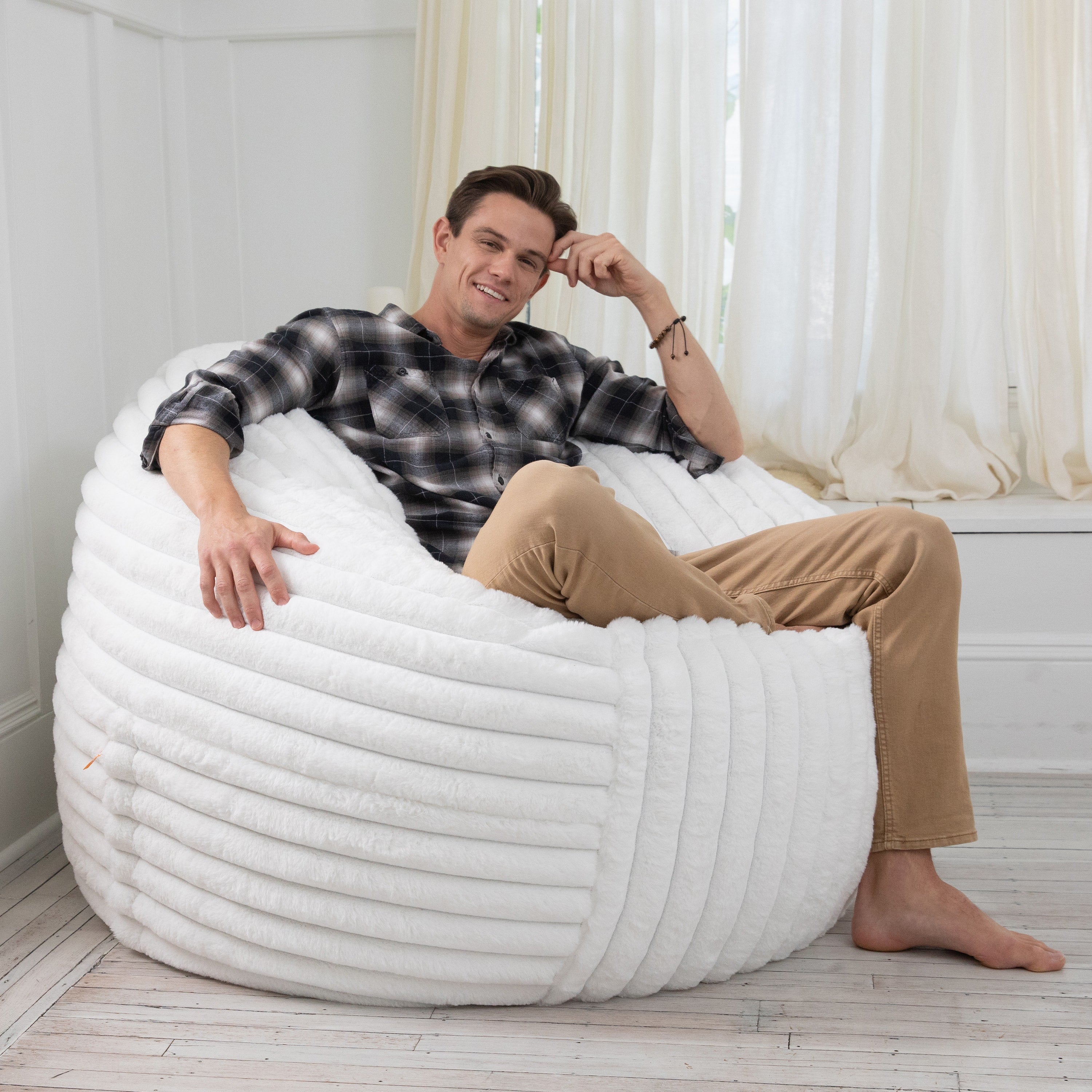 Jaxx 5 Foot Saxx Bean Bag Chair for Adults - Luxe Faux Fur, Mondo Ivory