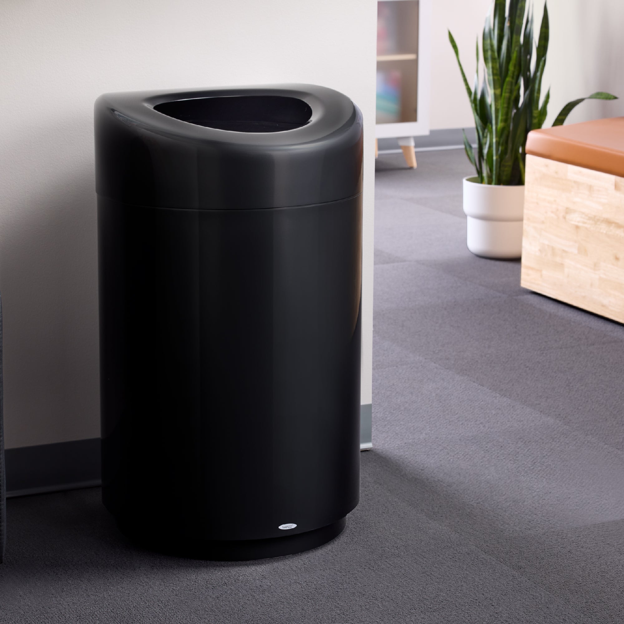 Lg Oval Mouth Recept 9920 Blk