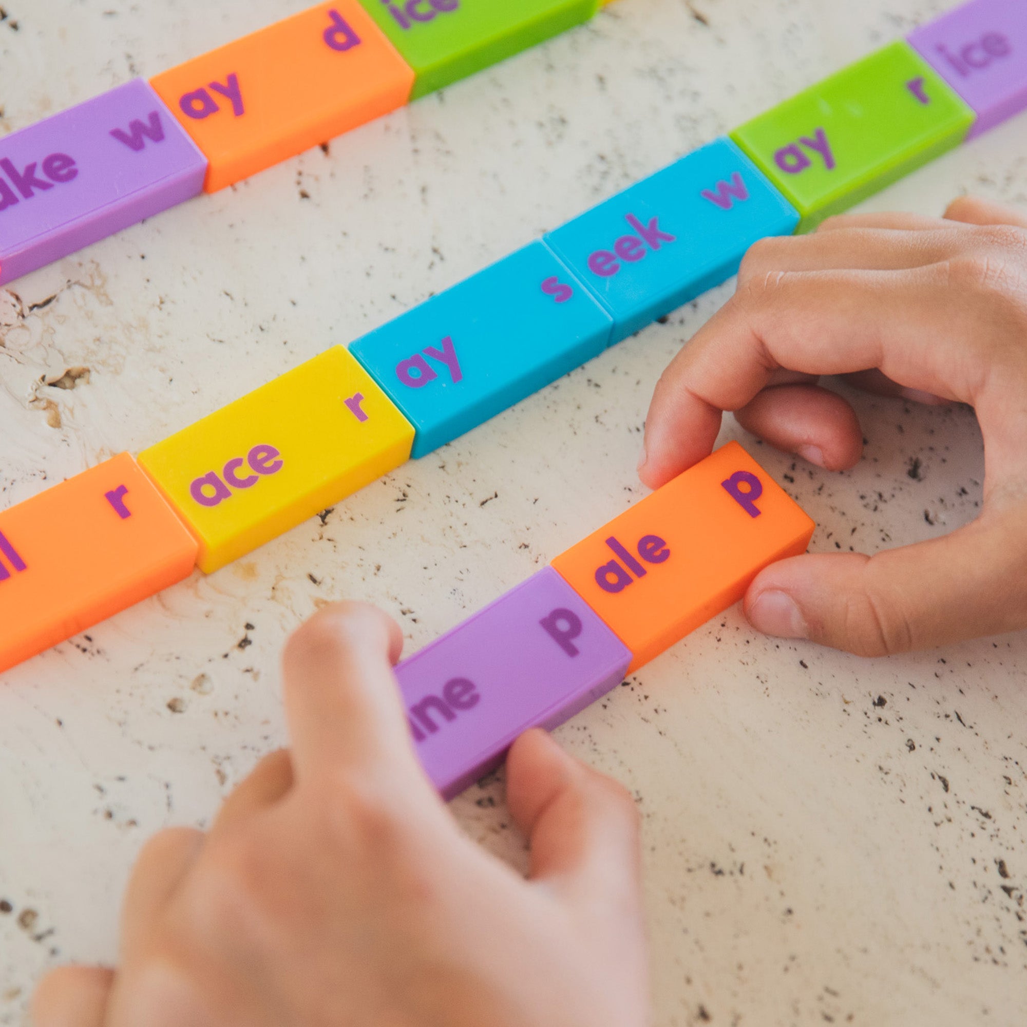 Phonics Dominoes: Long Vowels