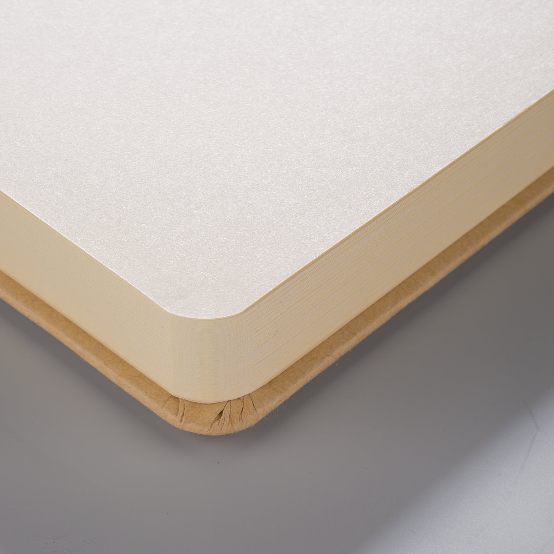 Sketchbook, 80 Sheets, 90lbs, Kraft Cover, 8.3" x 5.8" (A5)