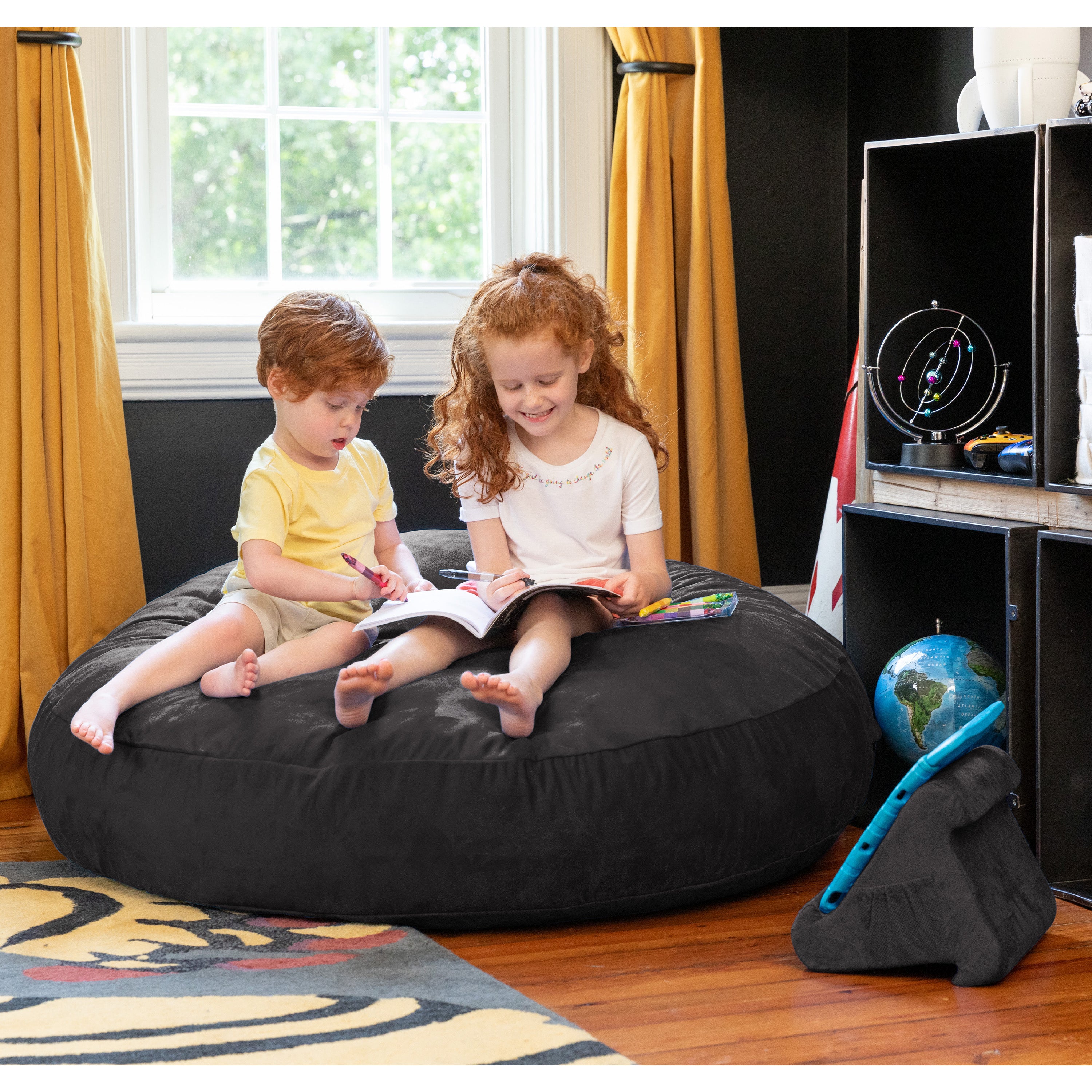 Jaxx Cocoon 4 Foot Bean Bag Chair and Crash Pad, Black