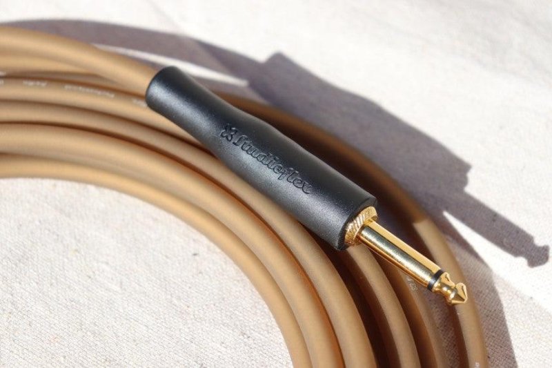 Studioflex AC-10-NAT Acoustic Artisan Silver Inst Cable 10FT / 3M