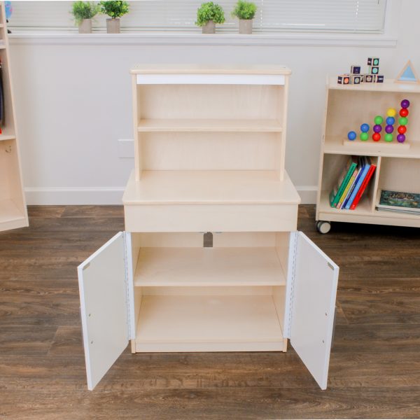 Hutch - Assembled