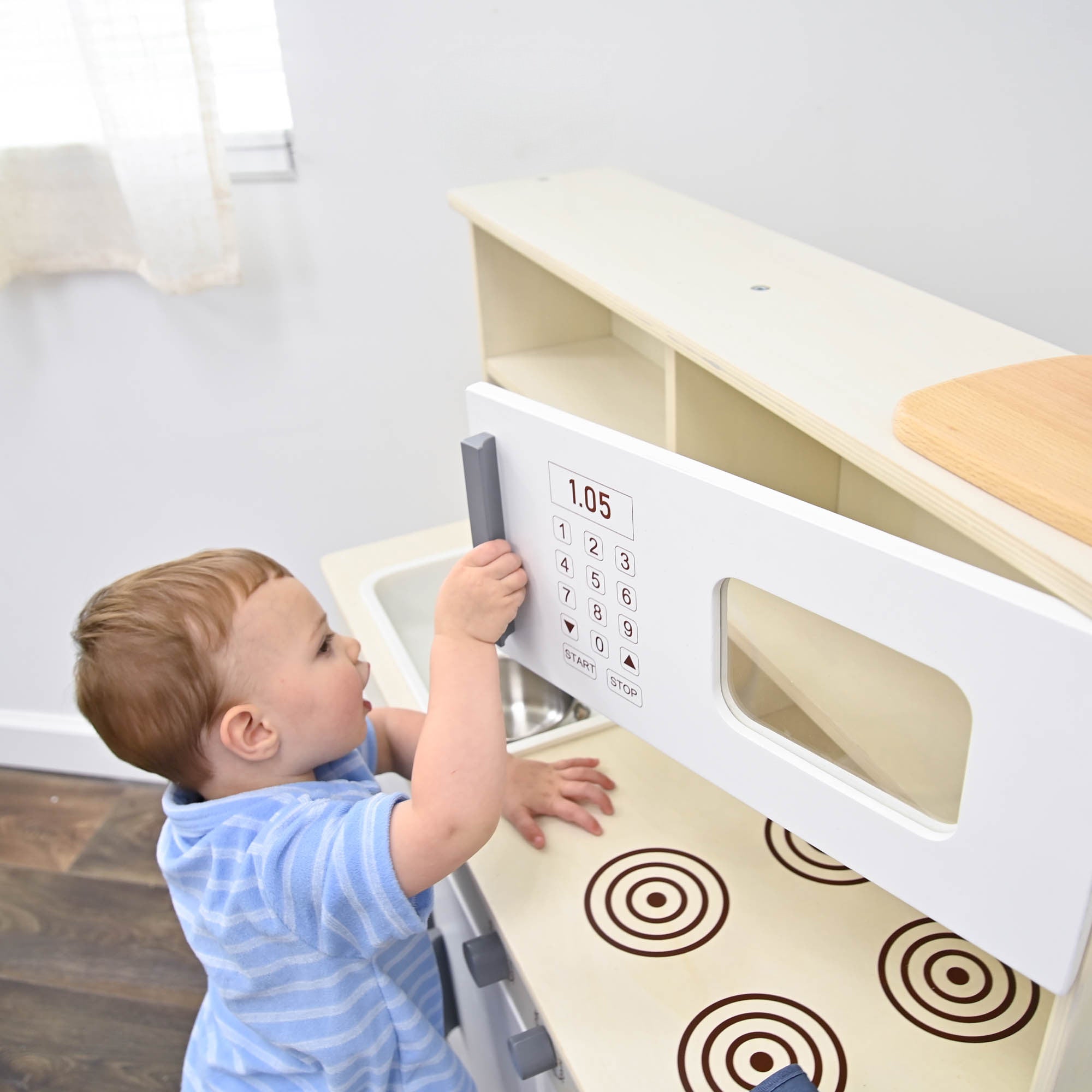 Combination Kitchen - Assembled
