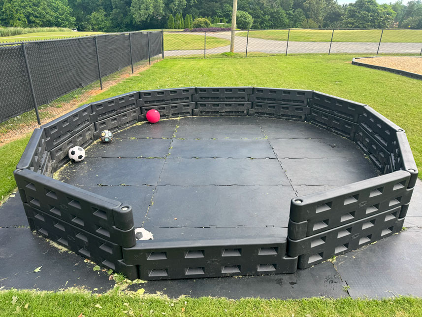 IN GROUND - 26' GaGa Pit - (39) 100-border12" & (20) 100-spike36"
