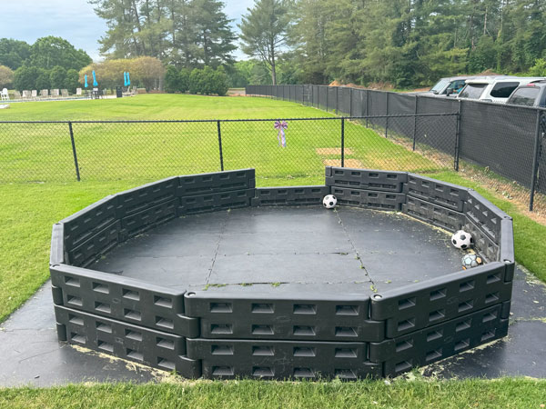 IN GROUND - 26' GaGa Pit - (39) 100-border12" & (20) 100-spike36"