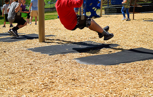 3' x 5' x 2" Swing Wear Mat - Black