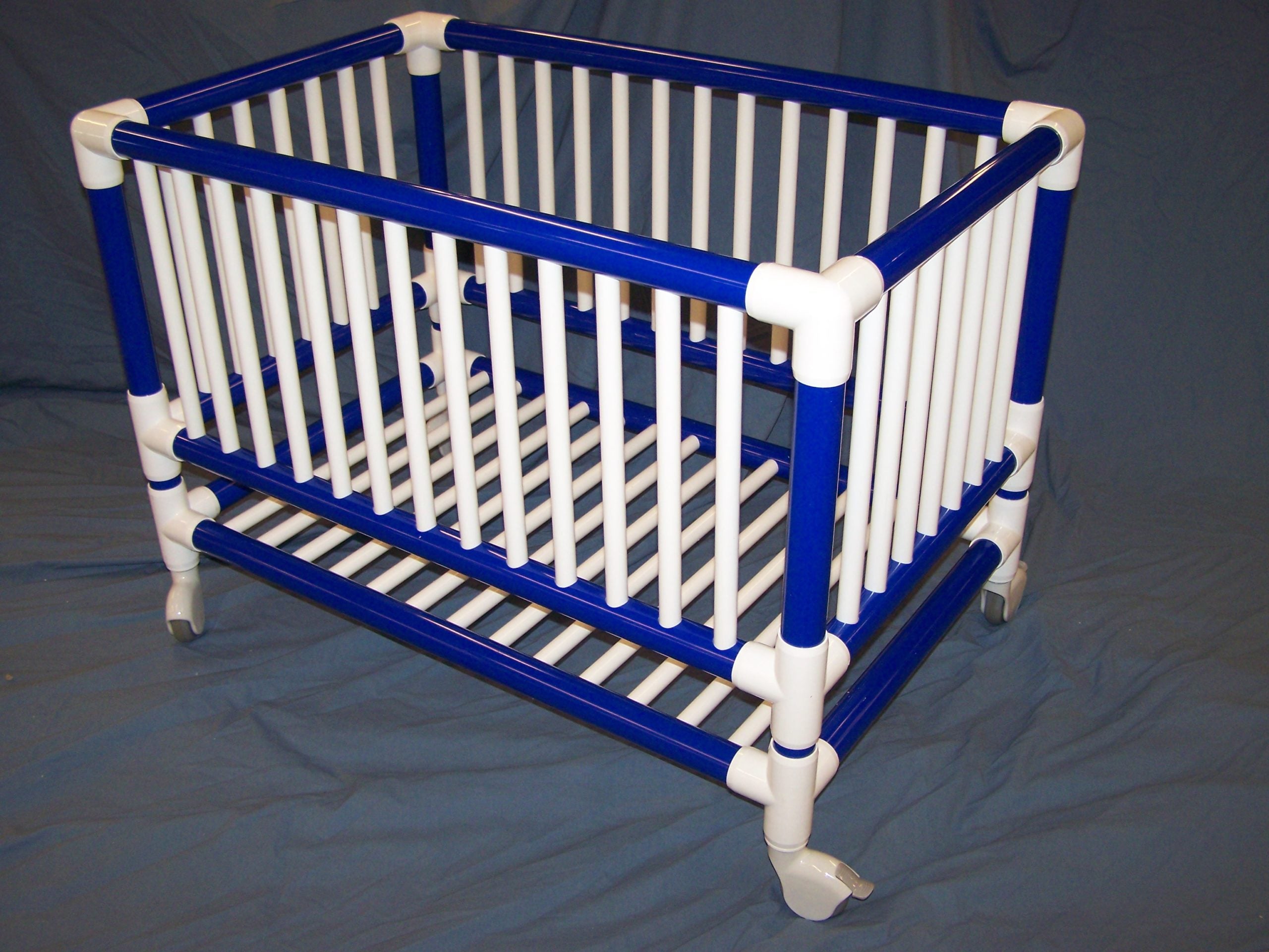 Aquatic Bulk Storage Bin Cart, 37”L x 23”W x 26”H