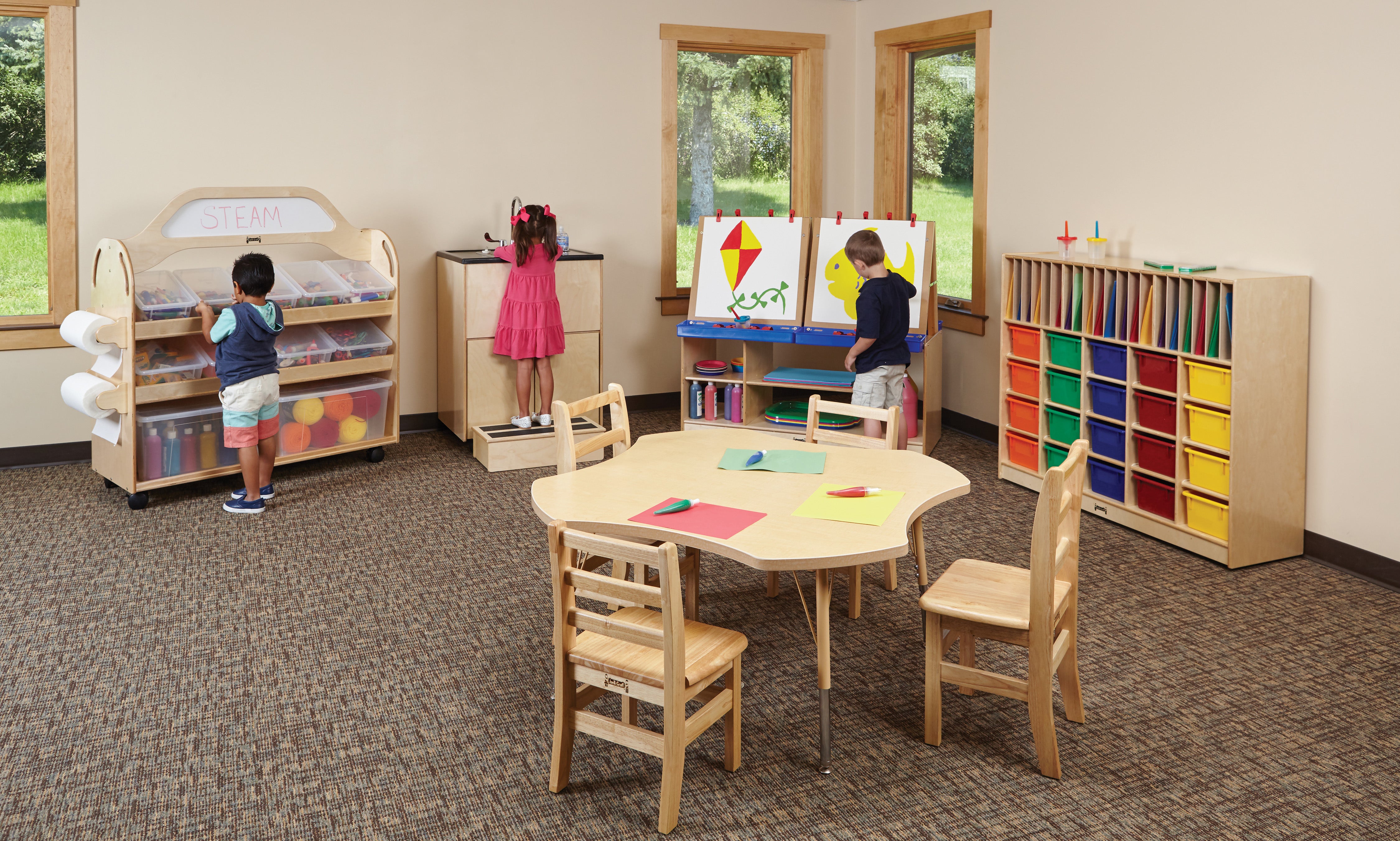 Jonti-Craft® 4 Station Art Center