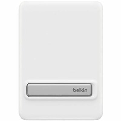 Belkin BoostCharge Slim Magnetic Power Bank 5K with Qi2, White, Kickstand