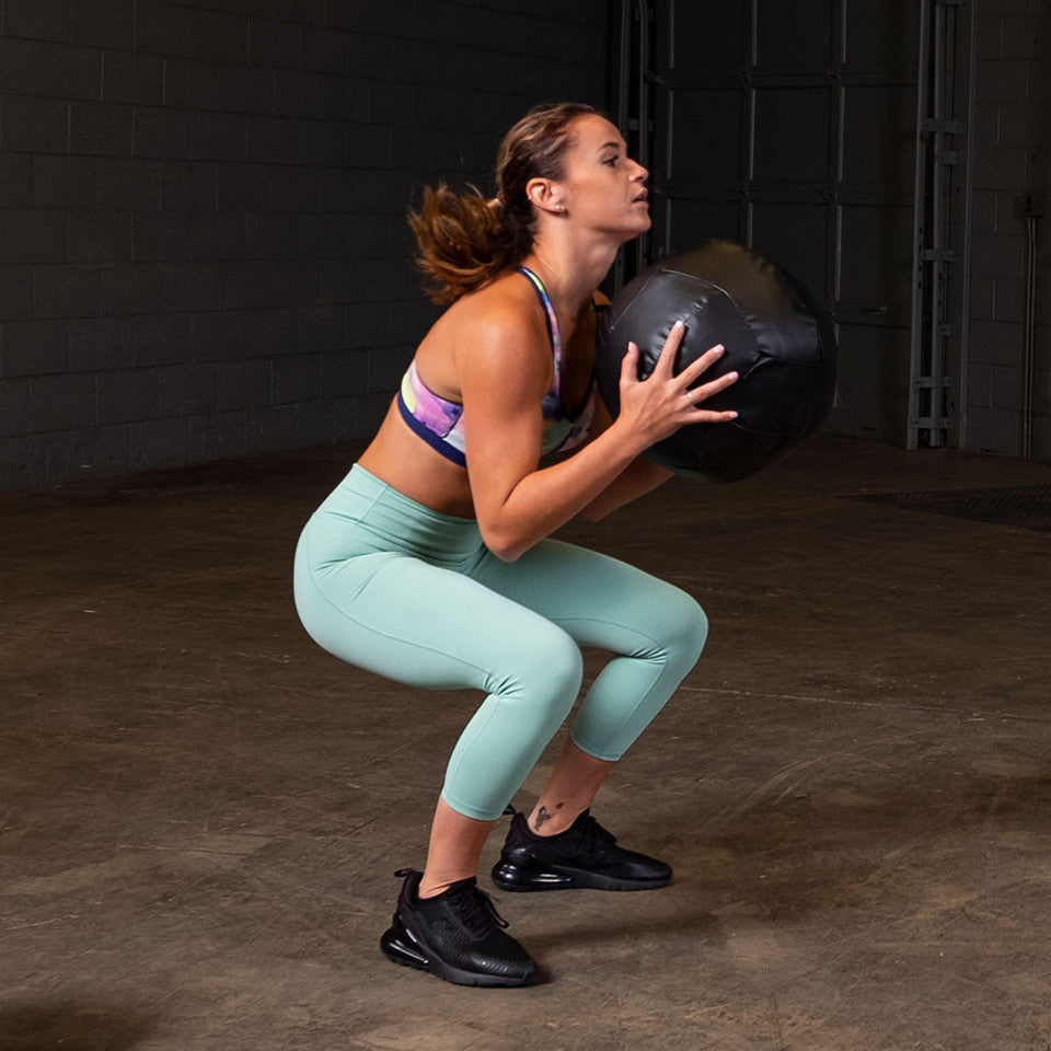Dynamax Soft Med Ball, 2 Year Commercial Warranty, 4Lb