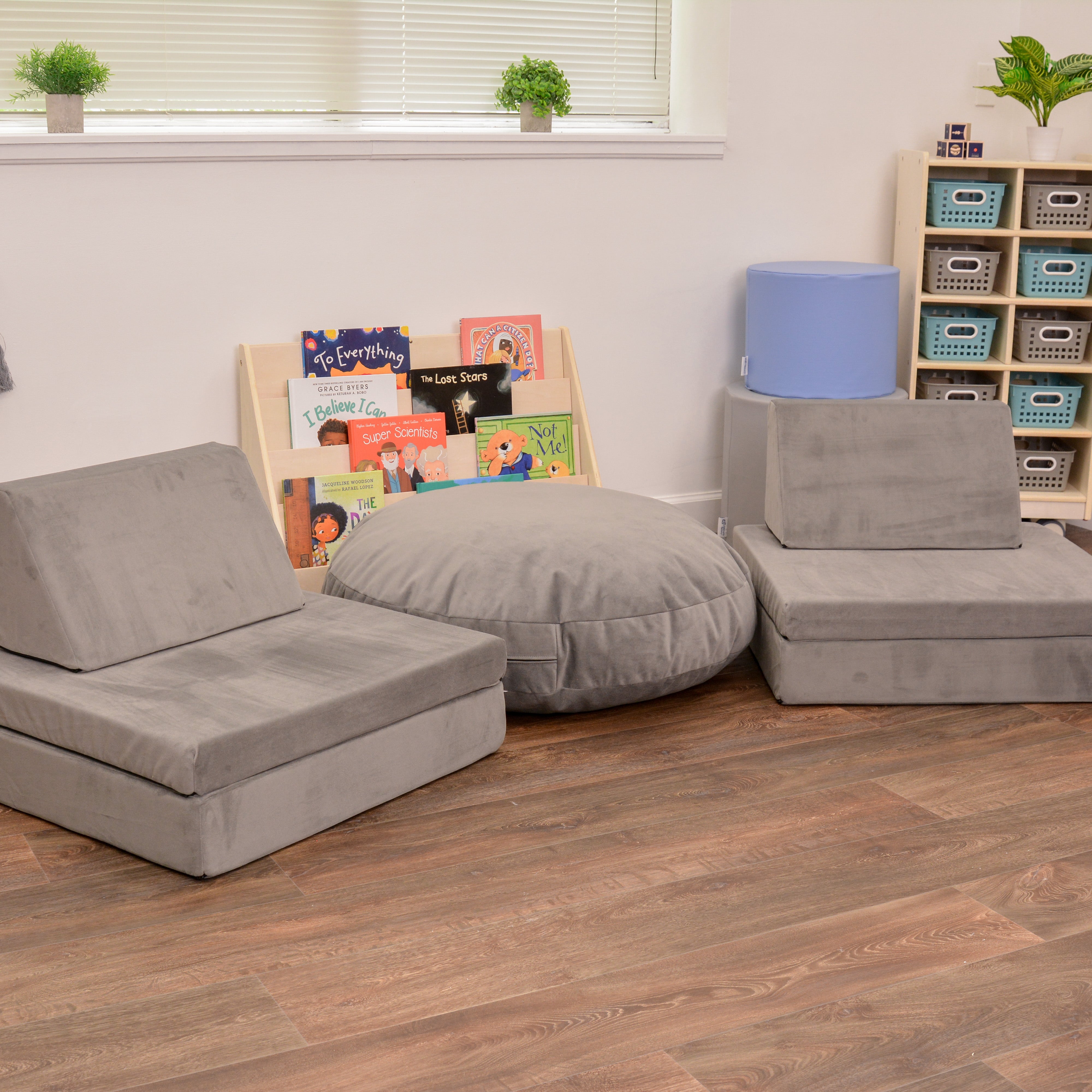 THE WHATSIT Companion Pouf - Gray