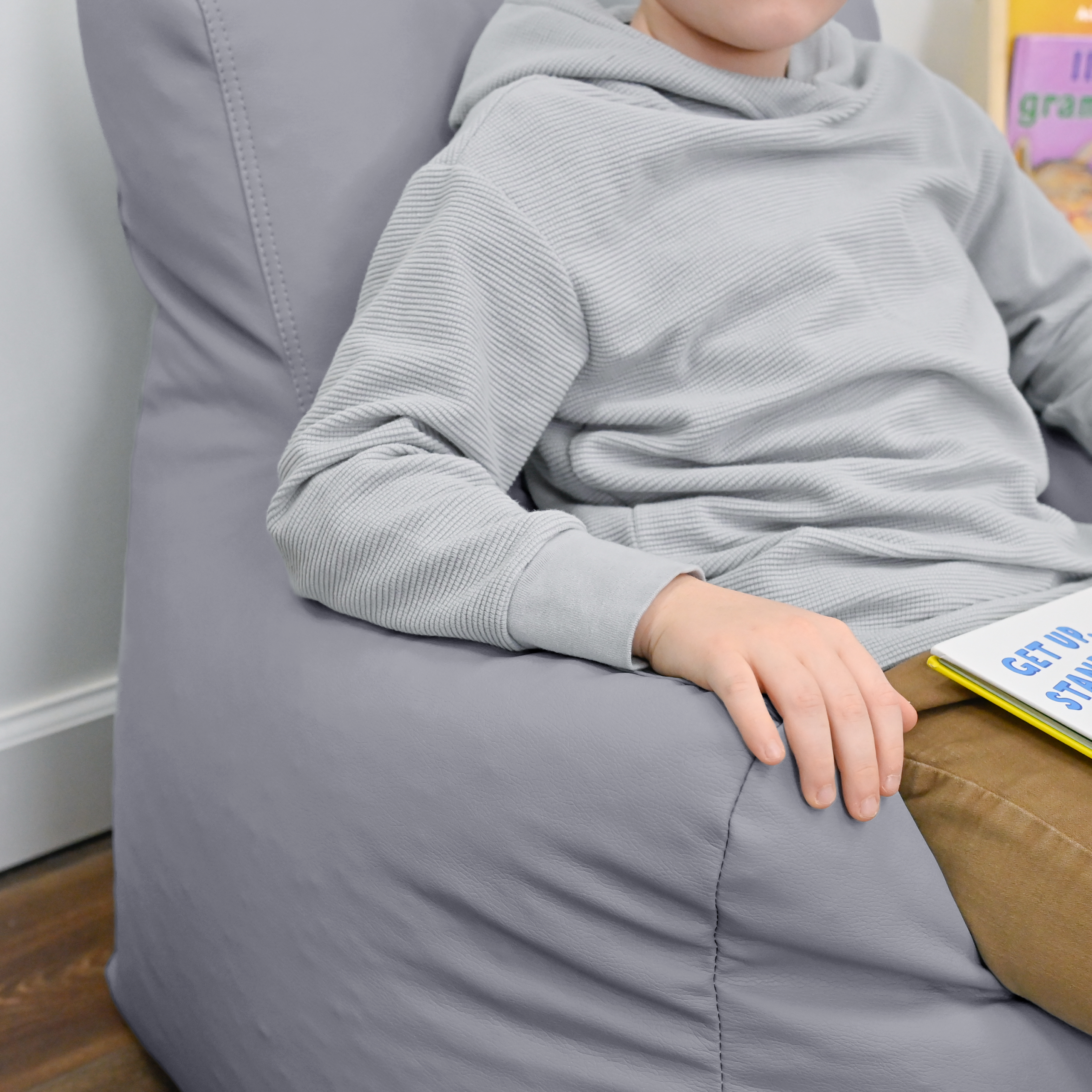 Cozy Chair and Ottoman - Gray
