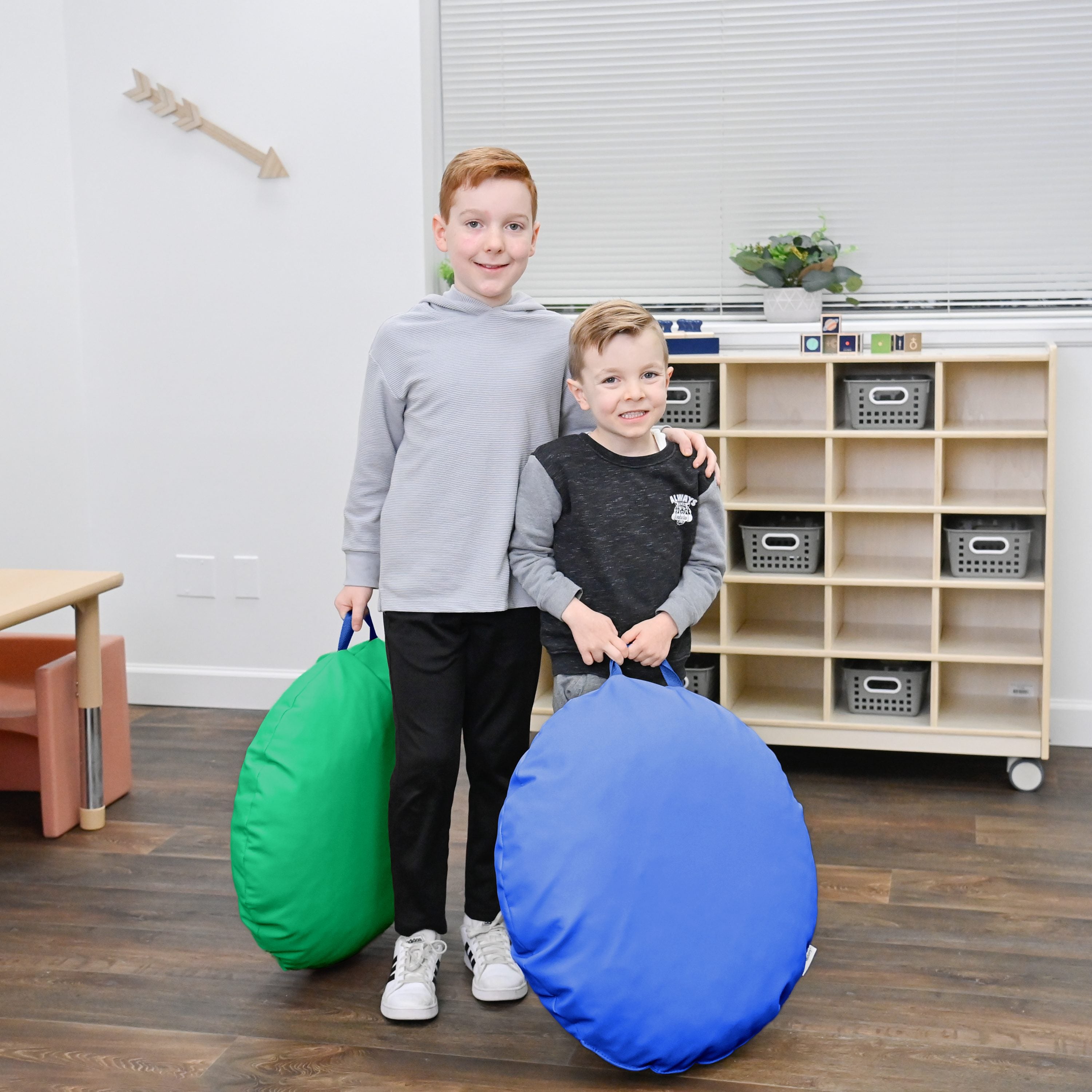 18x18 Mini Round Pouf with Handle - Set of 2 - Blue and Green