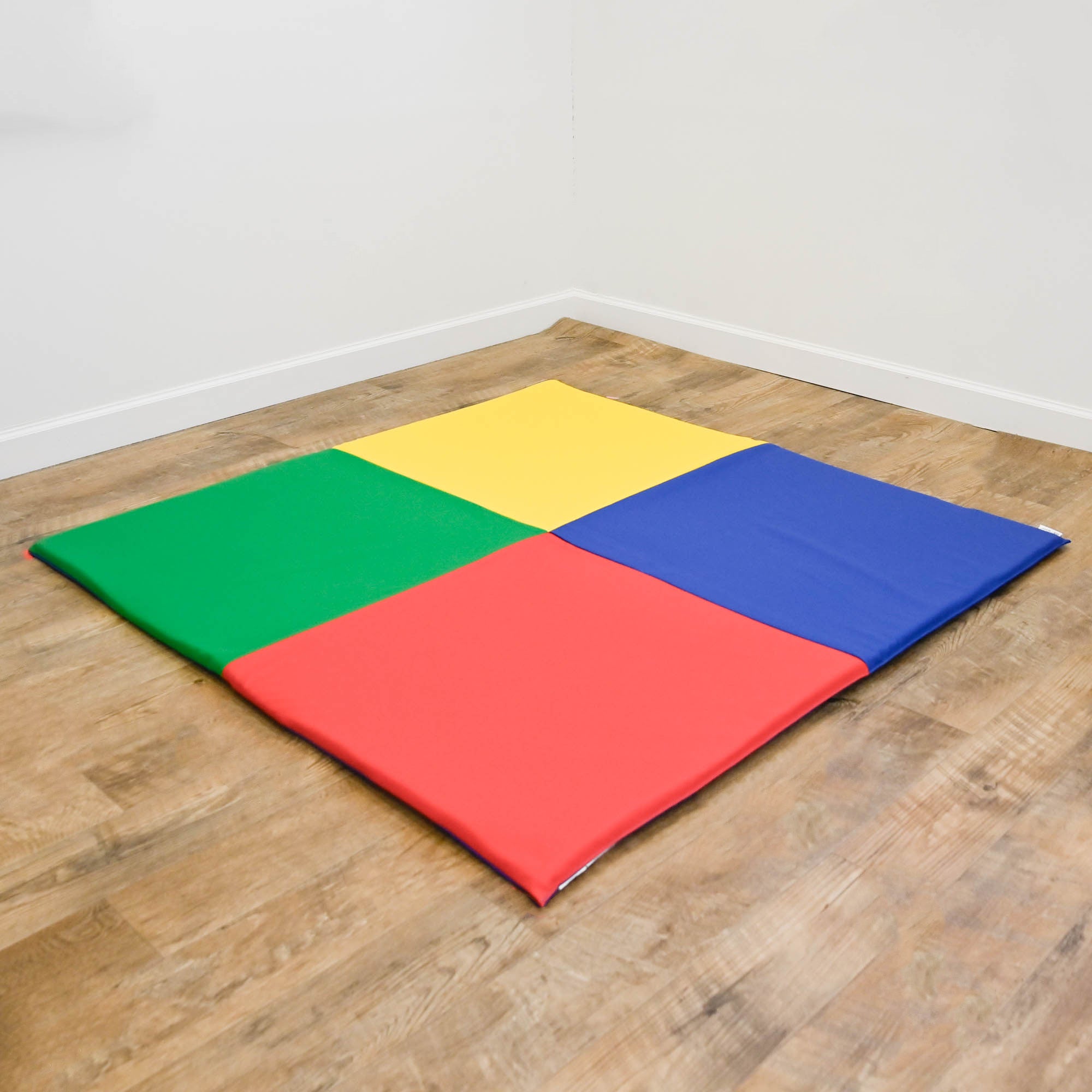 Four Square Mat - Rainbow