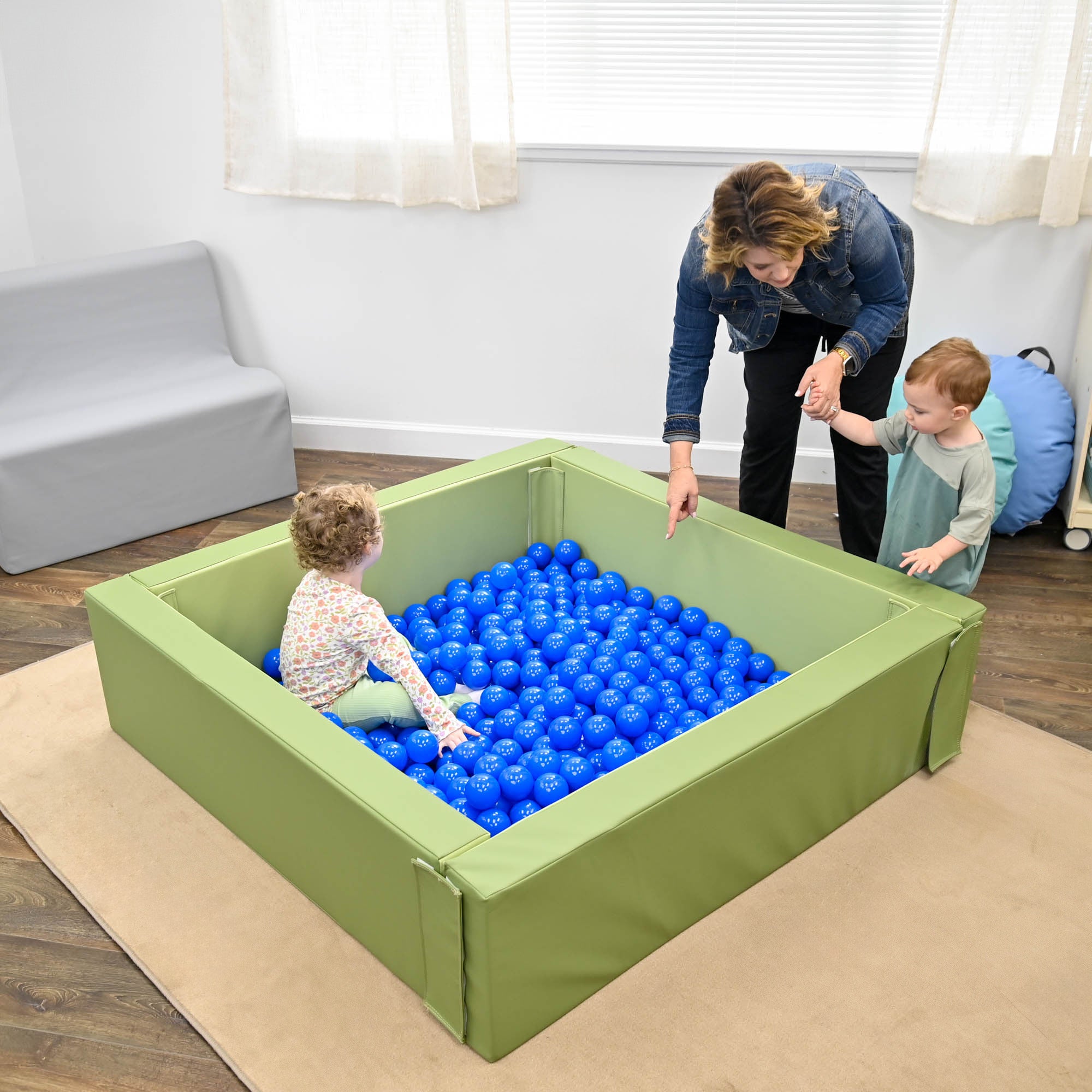 Corral Ball Pool - Woodland