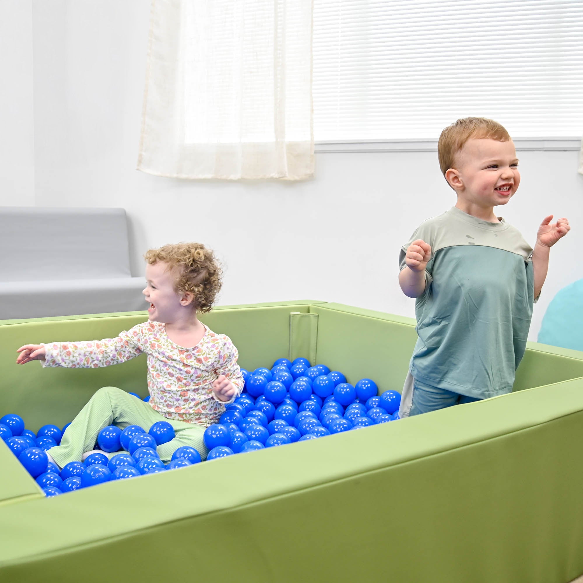 Corral Ball Pool - Woodland