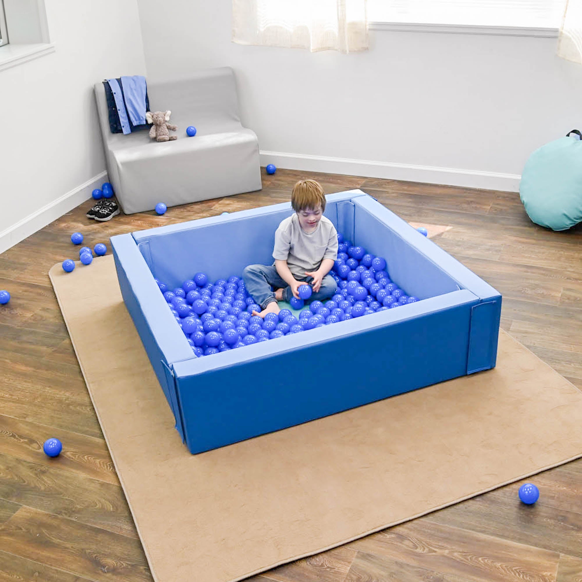 Corral Ball Pool - Tranquility
