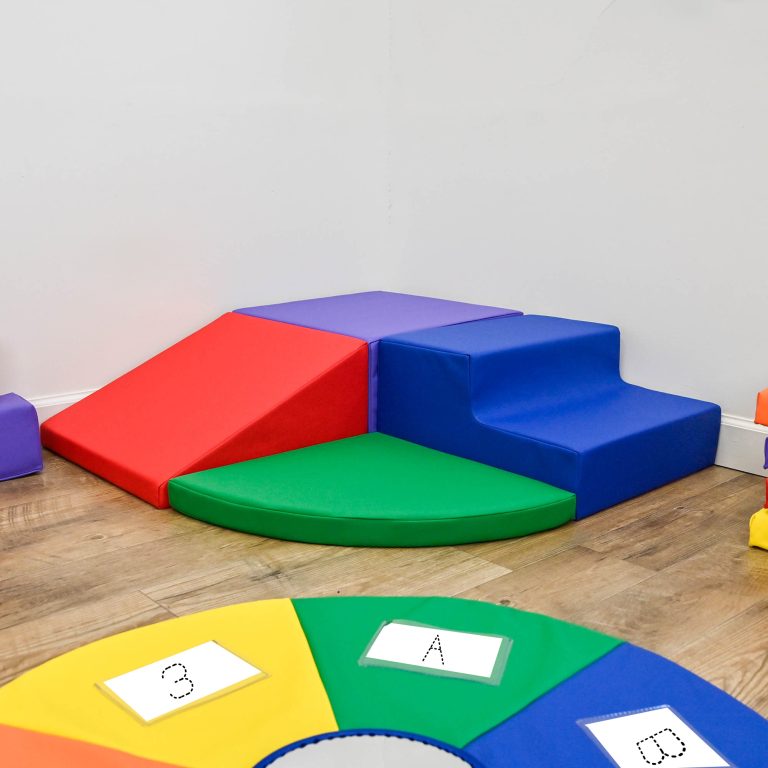 Snuggle Corner Set - Rainbow