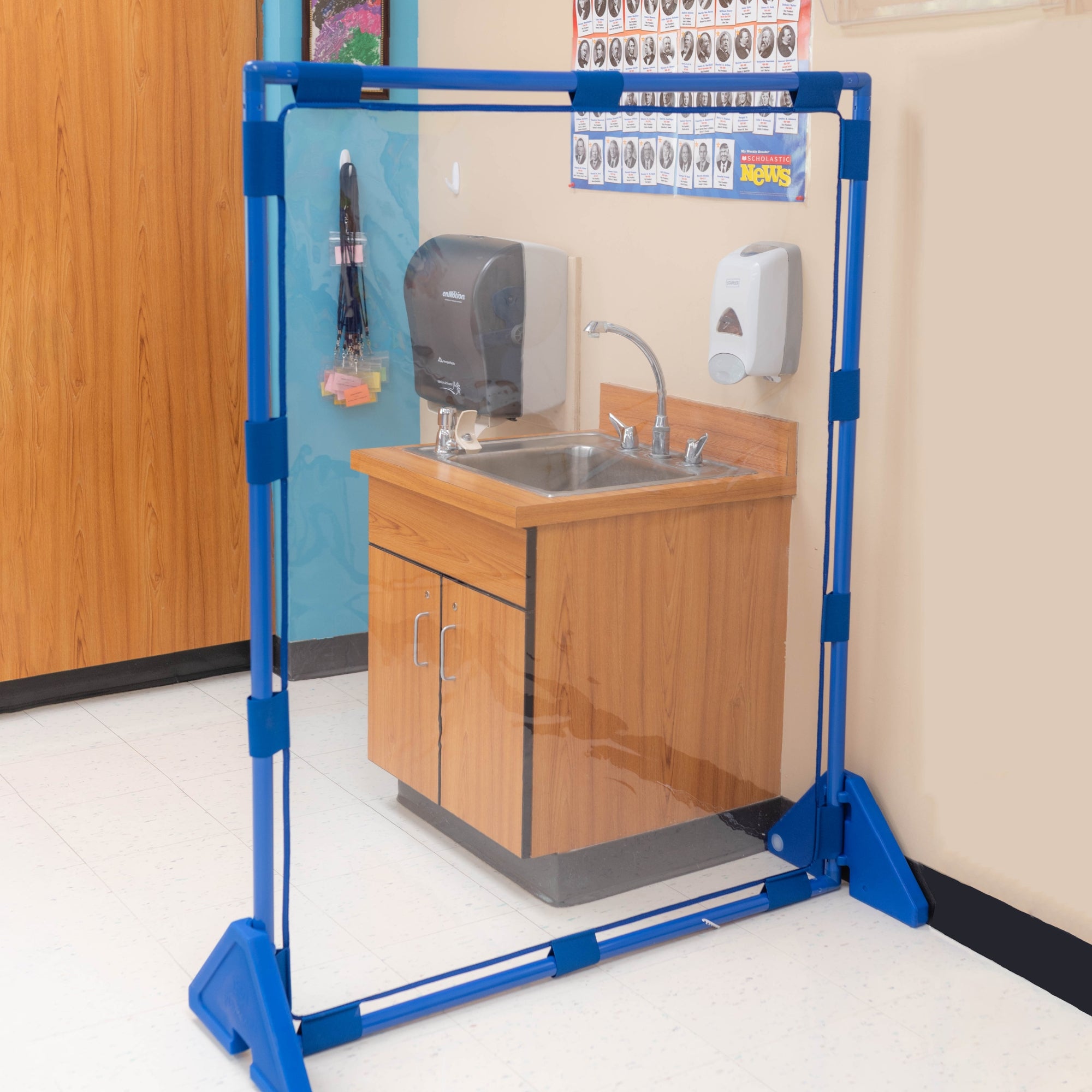 Big Screen PlayPanel - Clear with Feet