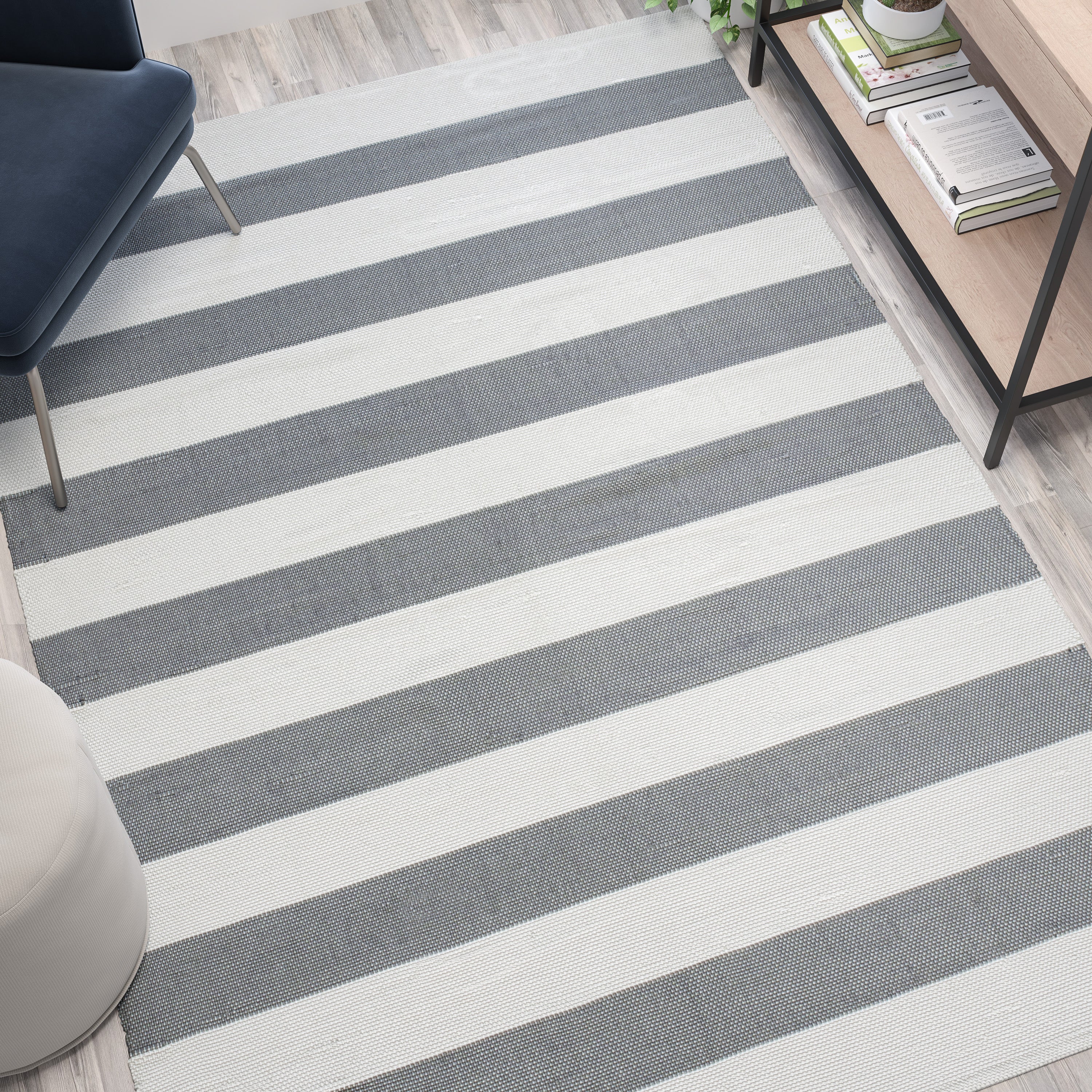 Melissa 5' x 7' Grey & White Striped Handwoven Indoor/Outdoor Cabana Style Stain Resistant Area Rug