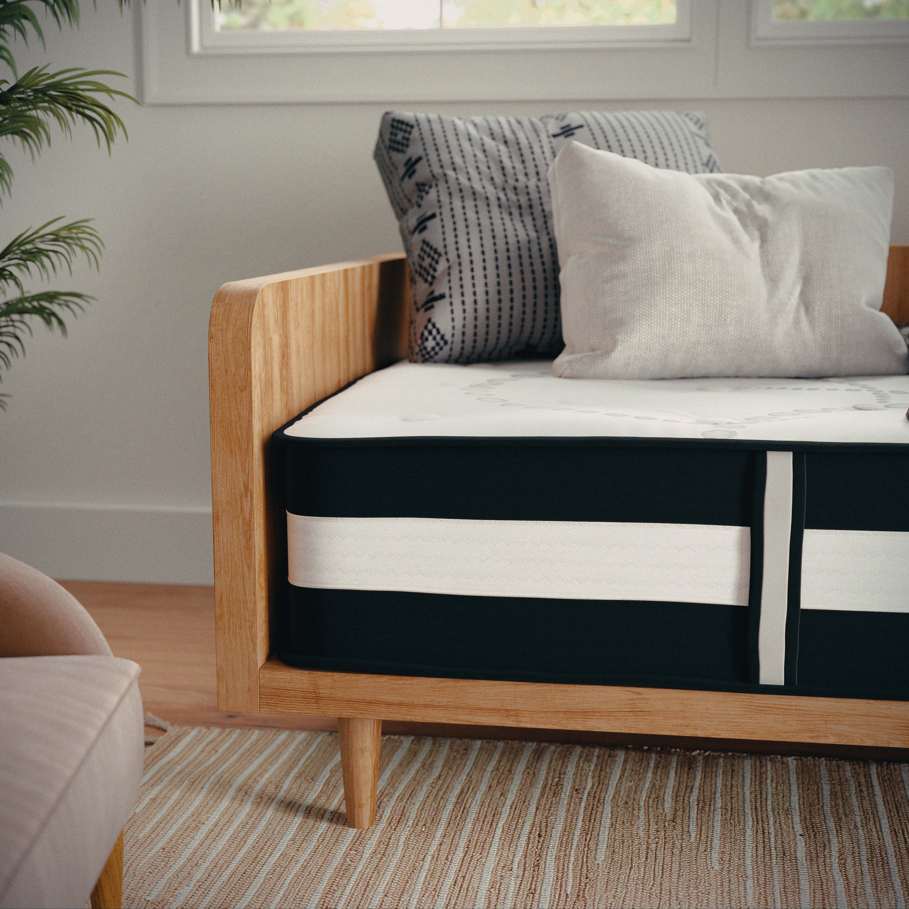 Capri Comfortable Sleep 12 Inch CertiPUR-US Certified Hybrid Pocket Spring Mattress, Twin Mattress in a Box