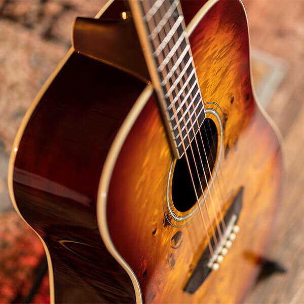 Burl D, Amber Fade