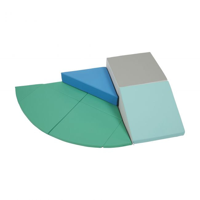 SoftZone Adventurer's Summit Ramp - Contemporary