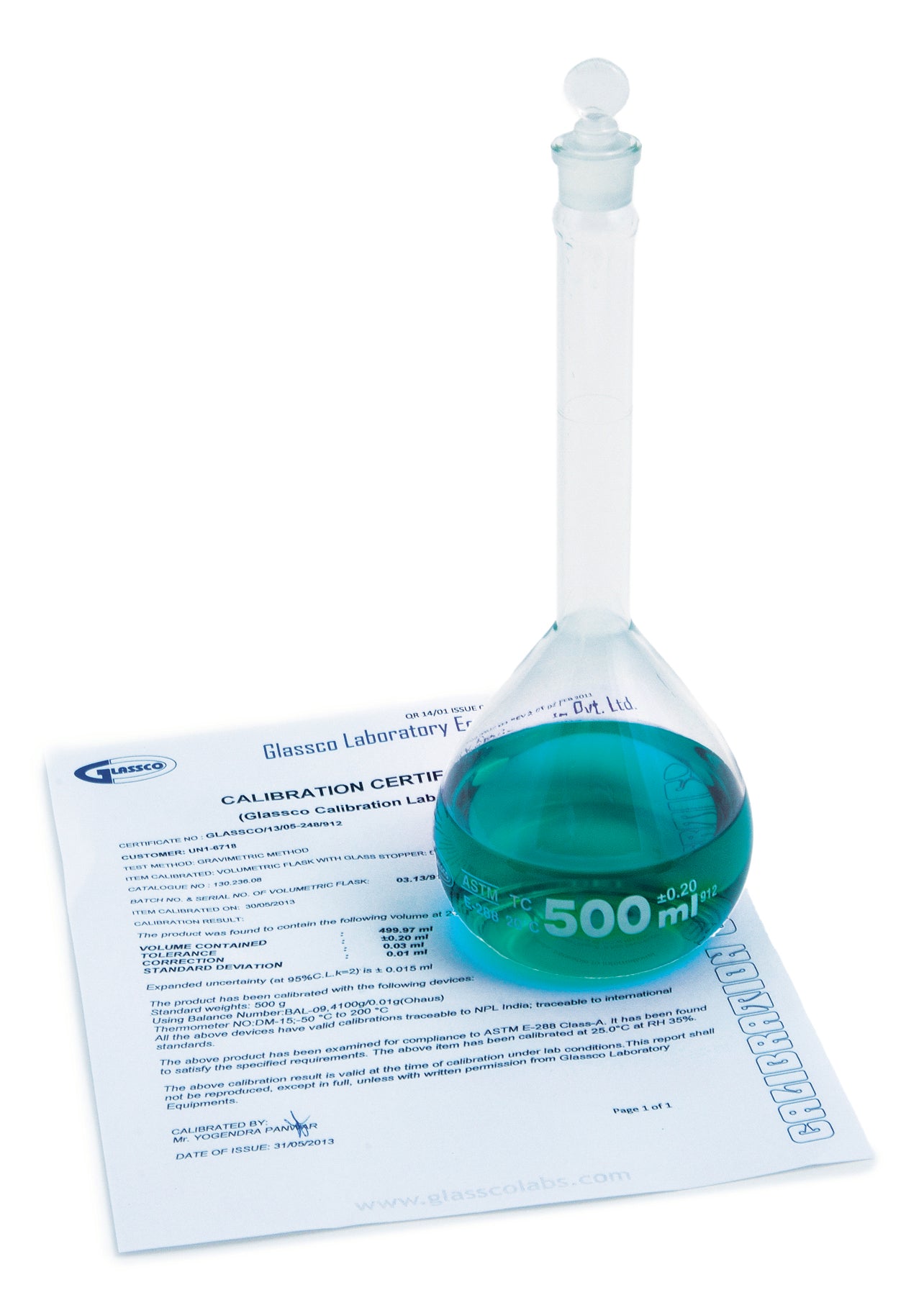 United Scientific® Volumetric Flask, Class A, Glass Stopper, Indiv. Cert, 5 mL