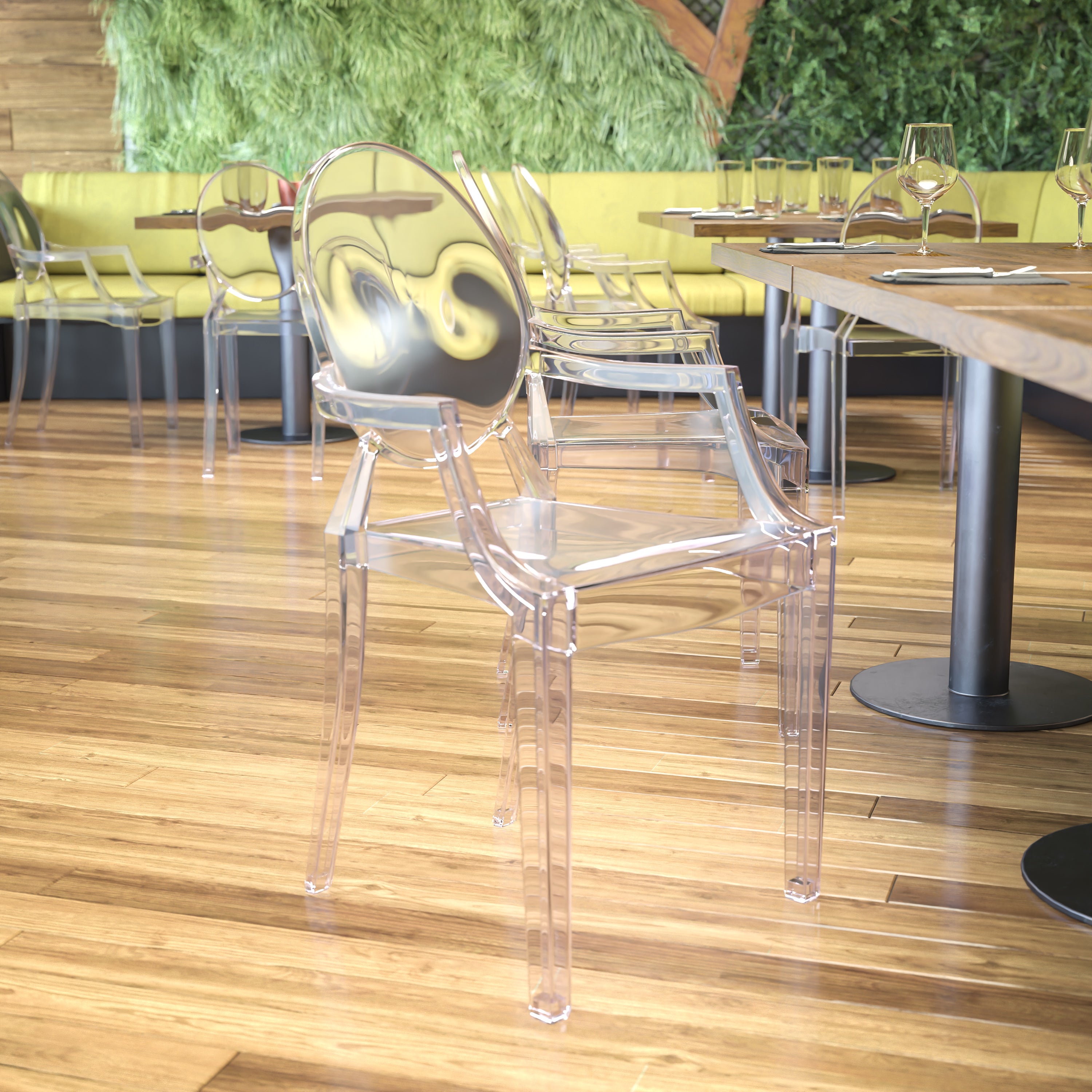 Shirley Ghost Chair with Arms in Transparent Crystal