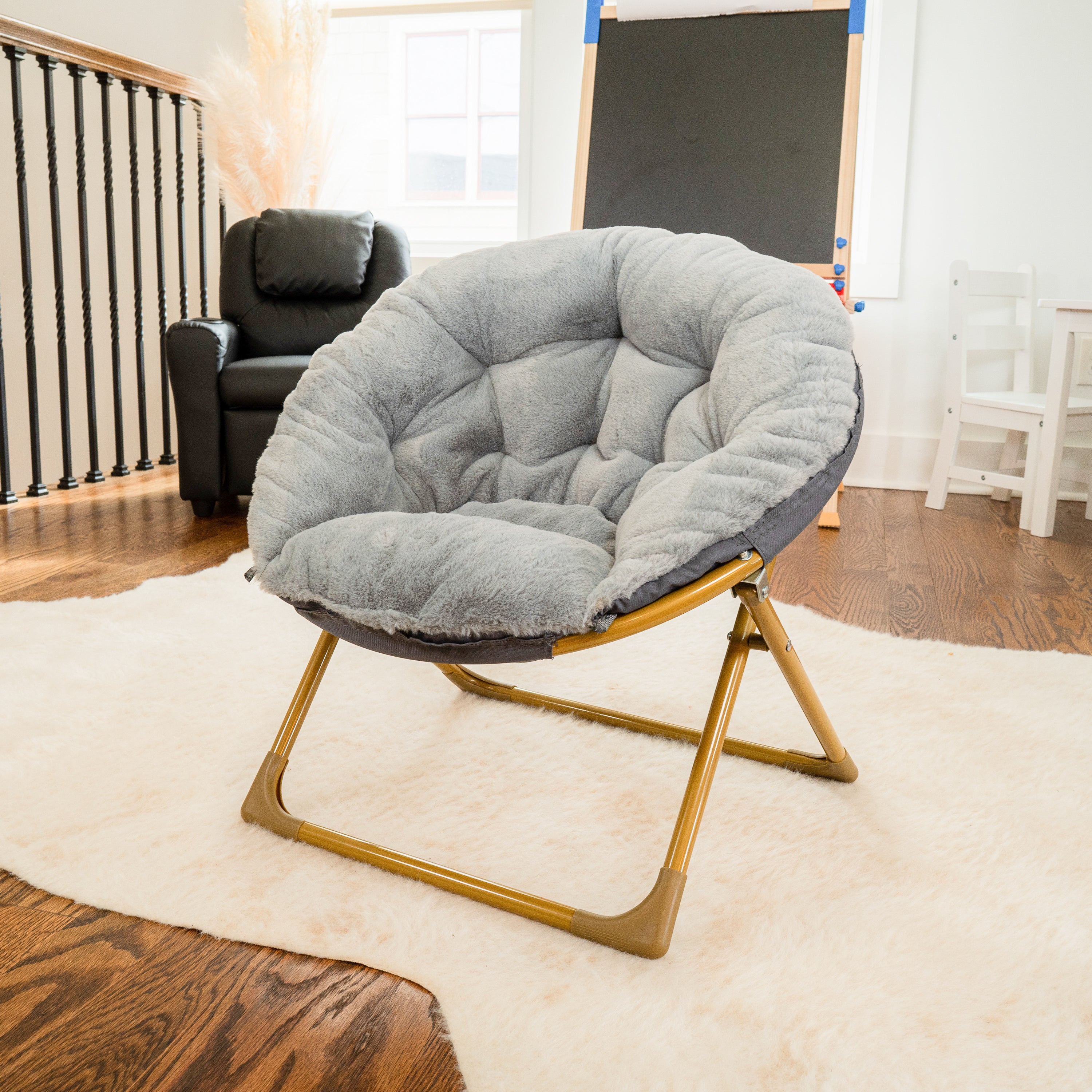 Gwen  23" Kids Cozy Mini Folding Saucer Chair, Faux Fur Moon Chair for Toddlers and Bedroom, Gray/Soft Gold
