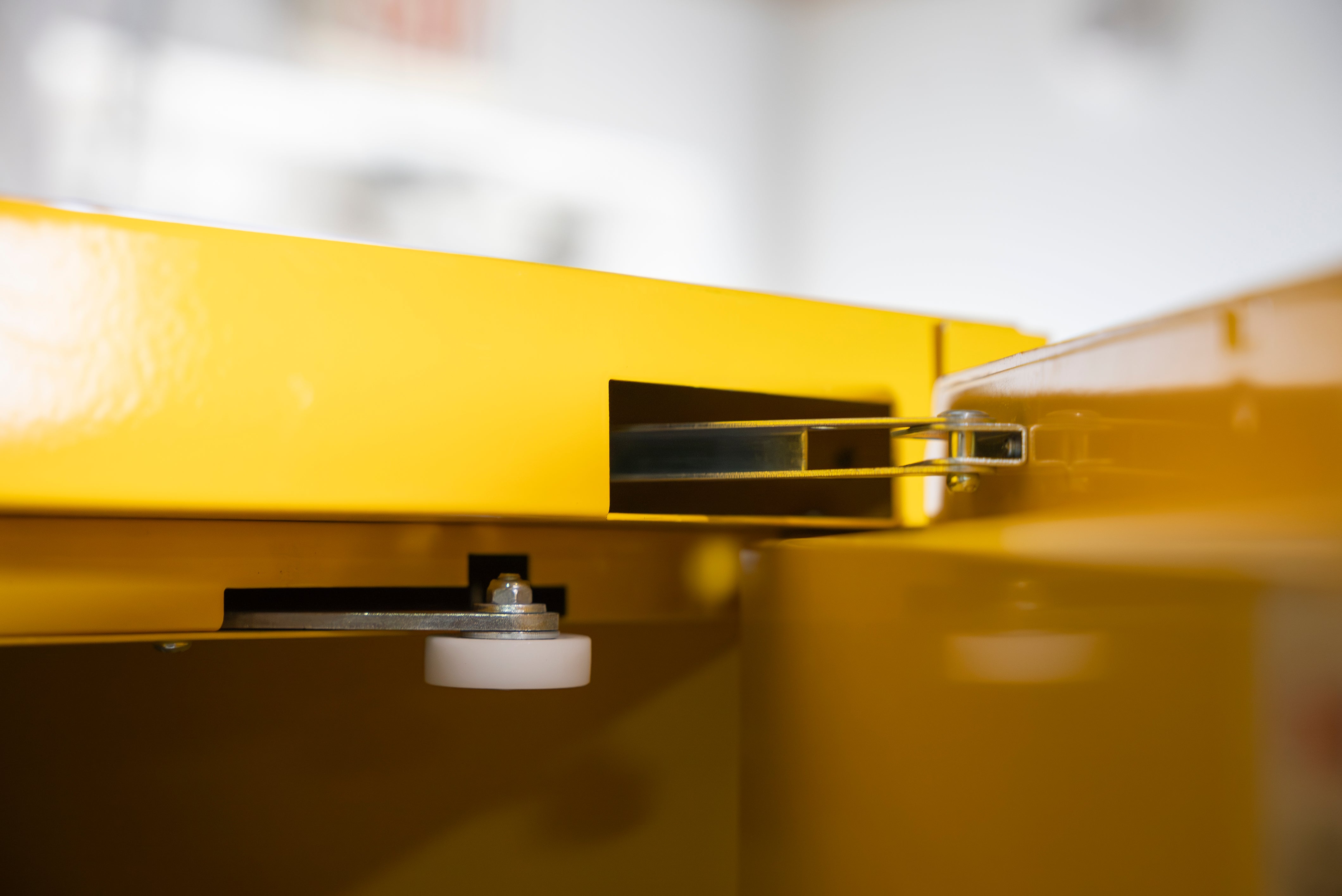 Flammable Safety Cabinet with auto-close doors (Yellow)