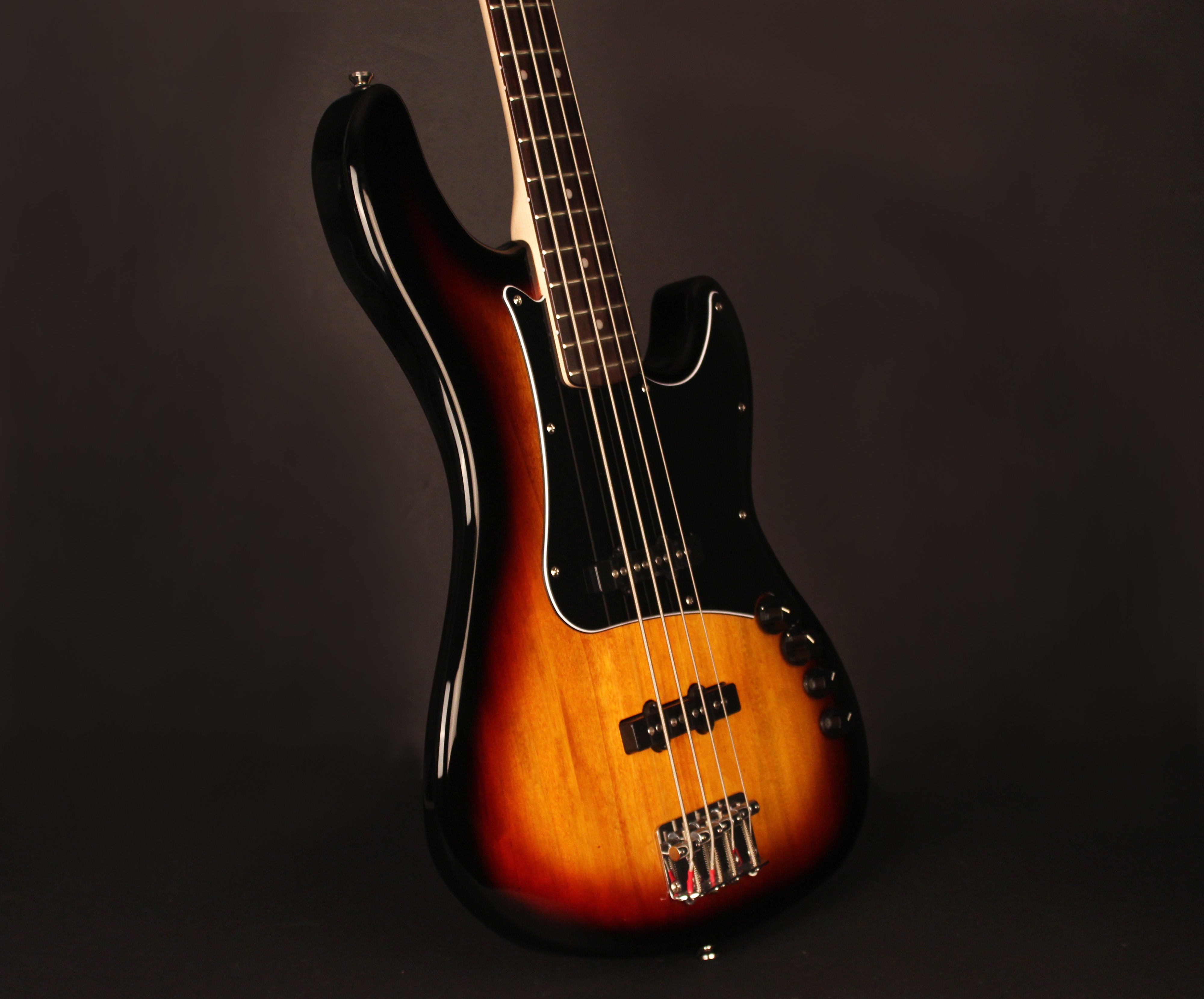 Cort GB34JJ3TS GB Series Bass Guitar. 3 Tone Sunburst