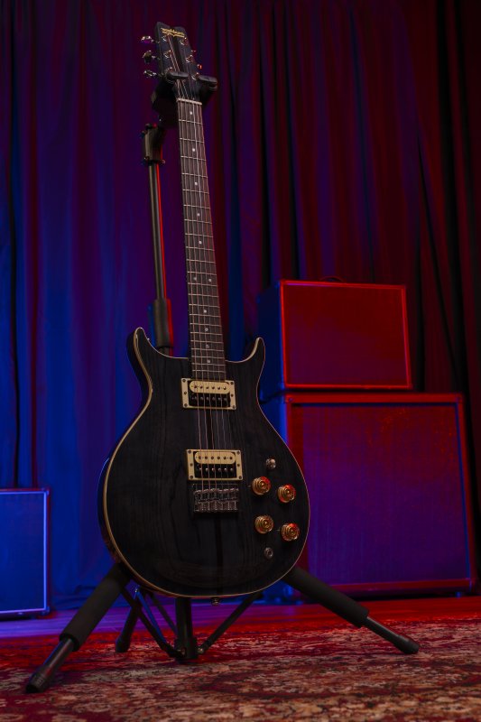 Washburn H10TB Wing Series Hawk Electric Guitar, Trans Black
