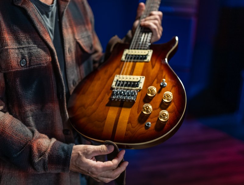 Washburn H10TS Wing Series Hawk Electric Guitar, Tobacco Sunburst
