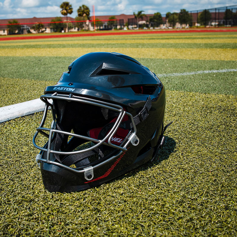 Easton Hellcat Small/Medium Slowpitch Helmet - Black