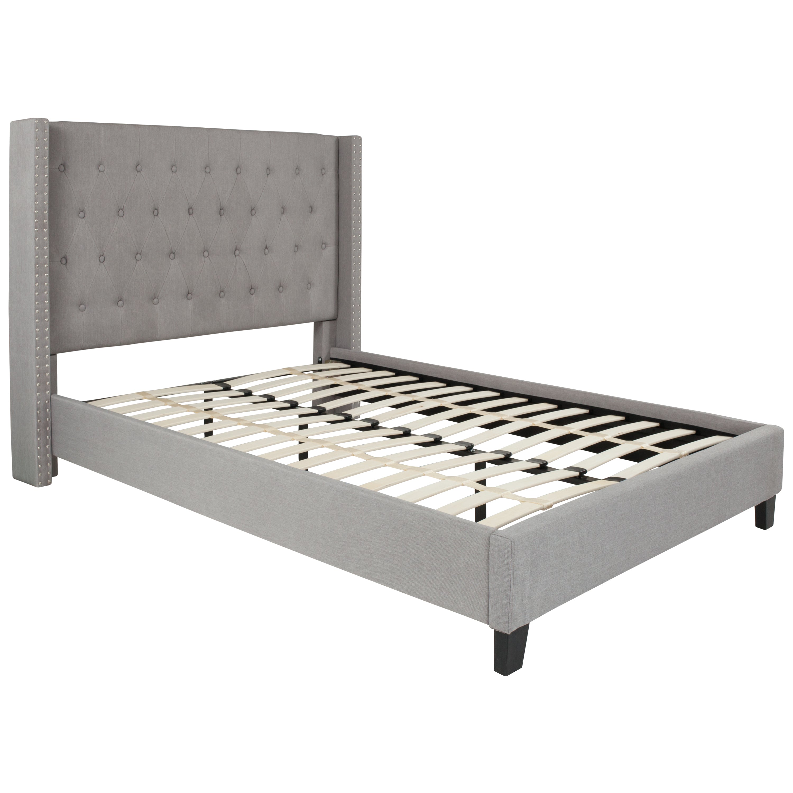 Riverdale Full Size Tufted Upholstered Platform Bed in Light Gray Fabric