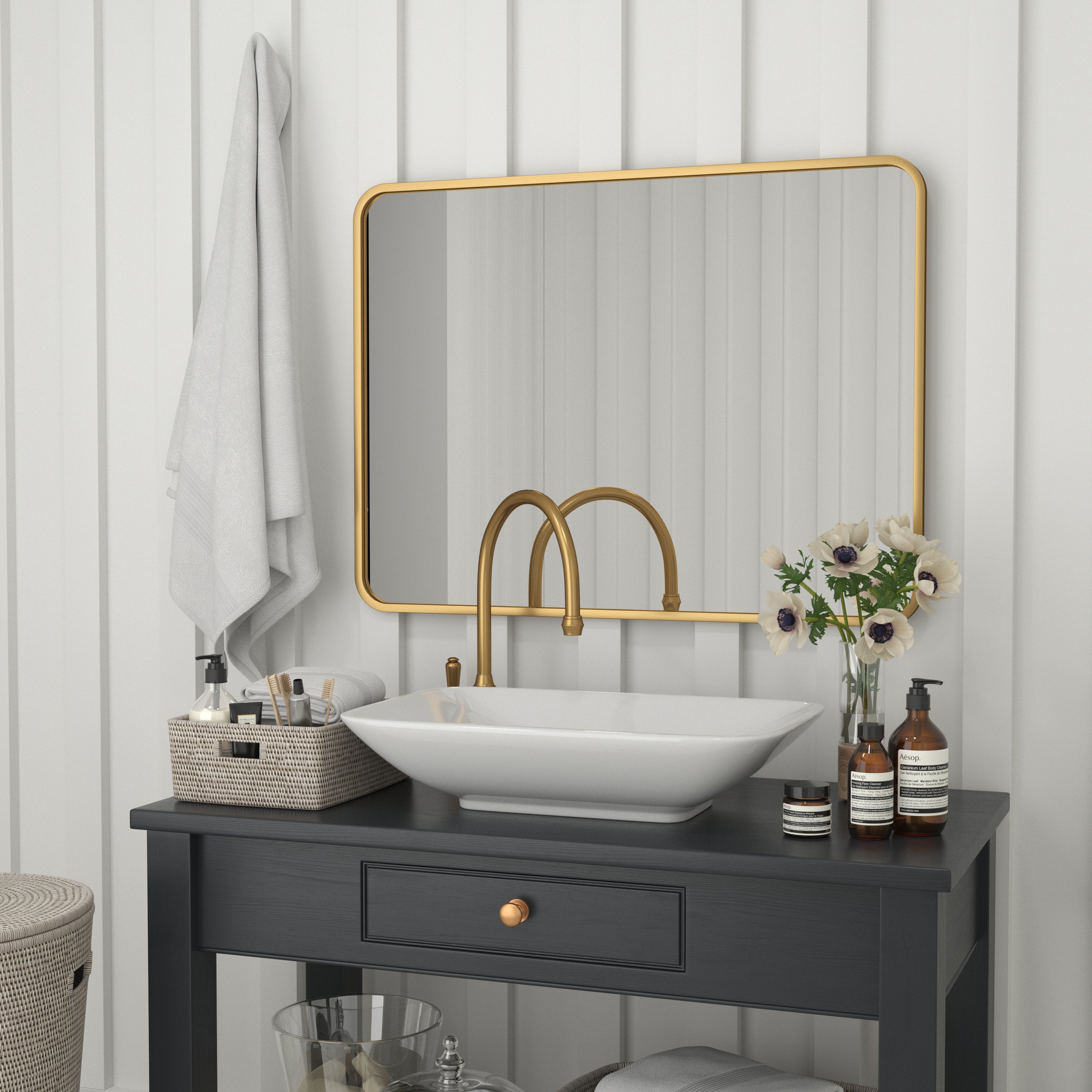 Jada 40" x 30" Decorative Wall Mirror - Rounded Corners, Bathroom & Living Room Glass Mirror Hangs Horizontal Or Vertical, Matte Gold