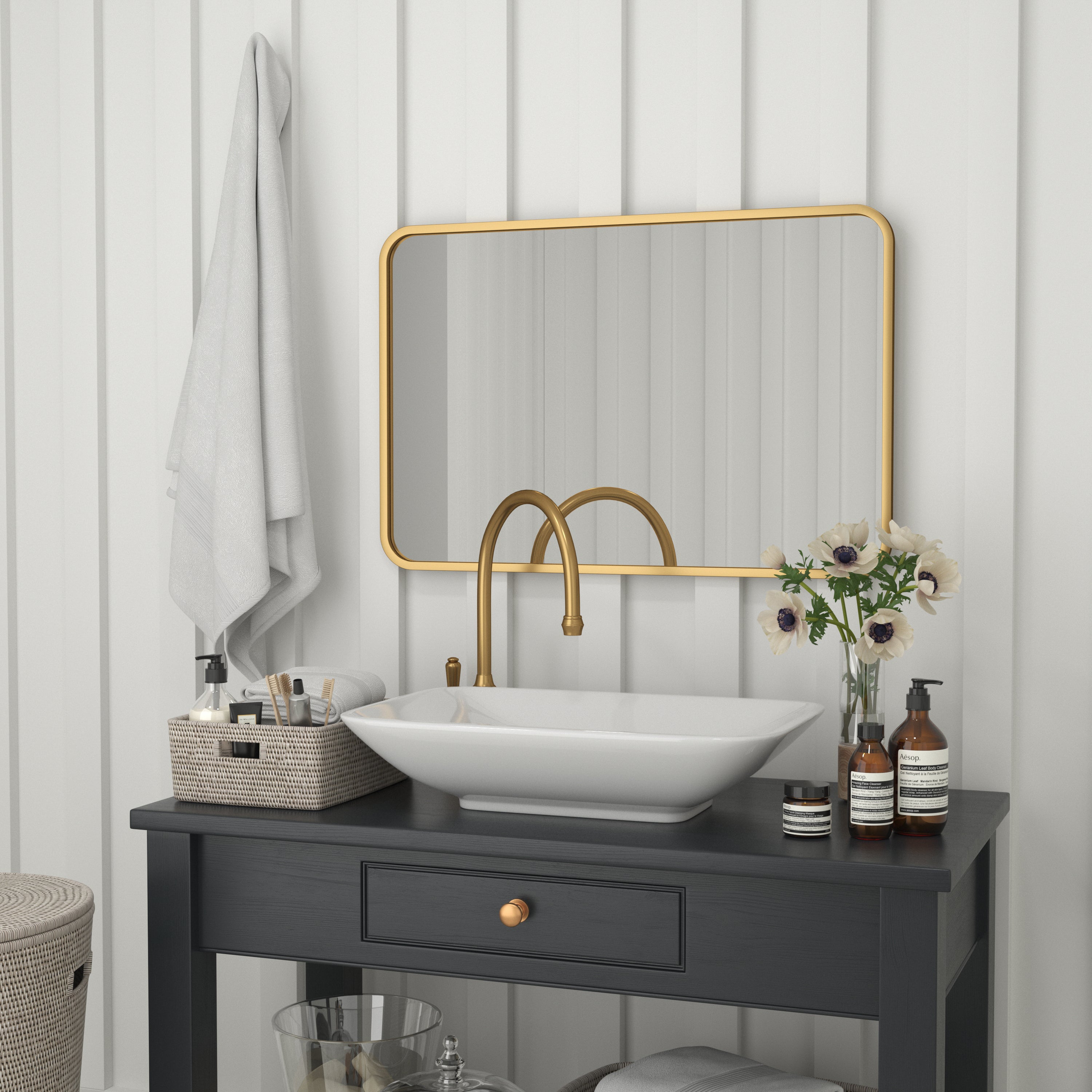 Jada 24" x 36" Decorative Wall Mirror - Rounded Corners, Bathroom & Living Room Glass Mirror Hangs Horizontal Or Vertical, Matte Gold