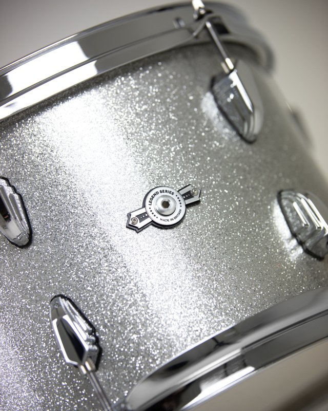 British Drum Co, LEG-22-CB-SHS Legend Series Club 22 Kit, Sheffield Silver (12", 16", 22")