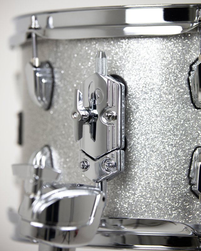 British Drum Co, LEG-22-CB-SHS Legend Series Club 22 Kit, Sheffield Silver (12", 16", 22")